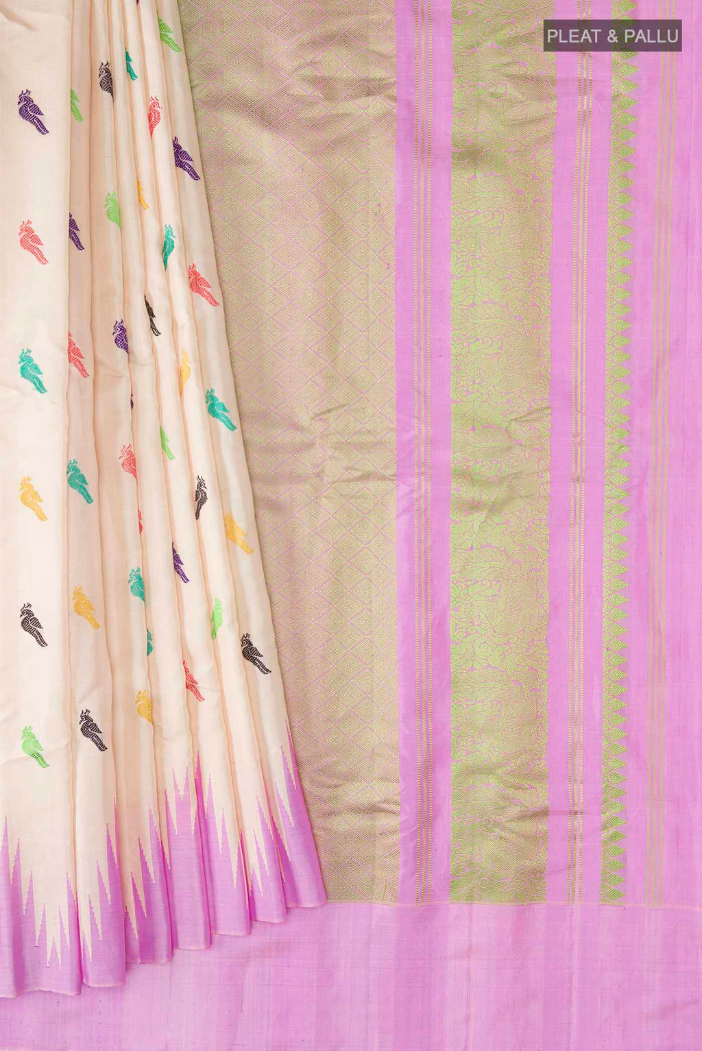 pleats pallu