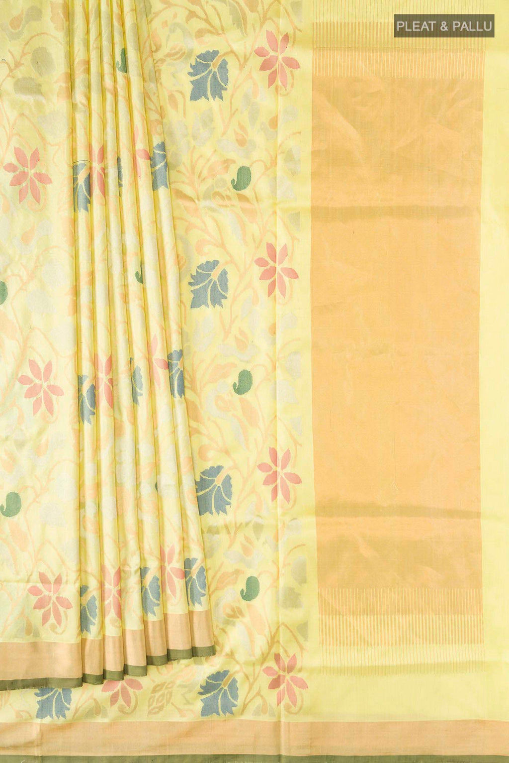 pleats pallu
