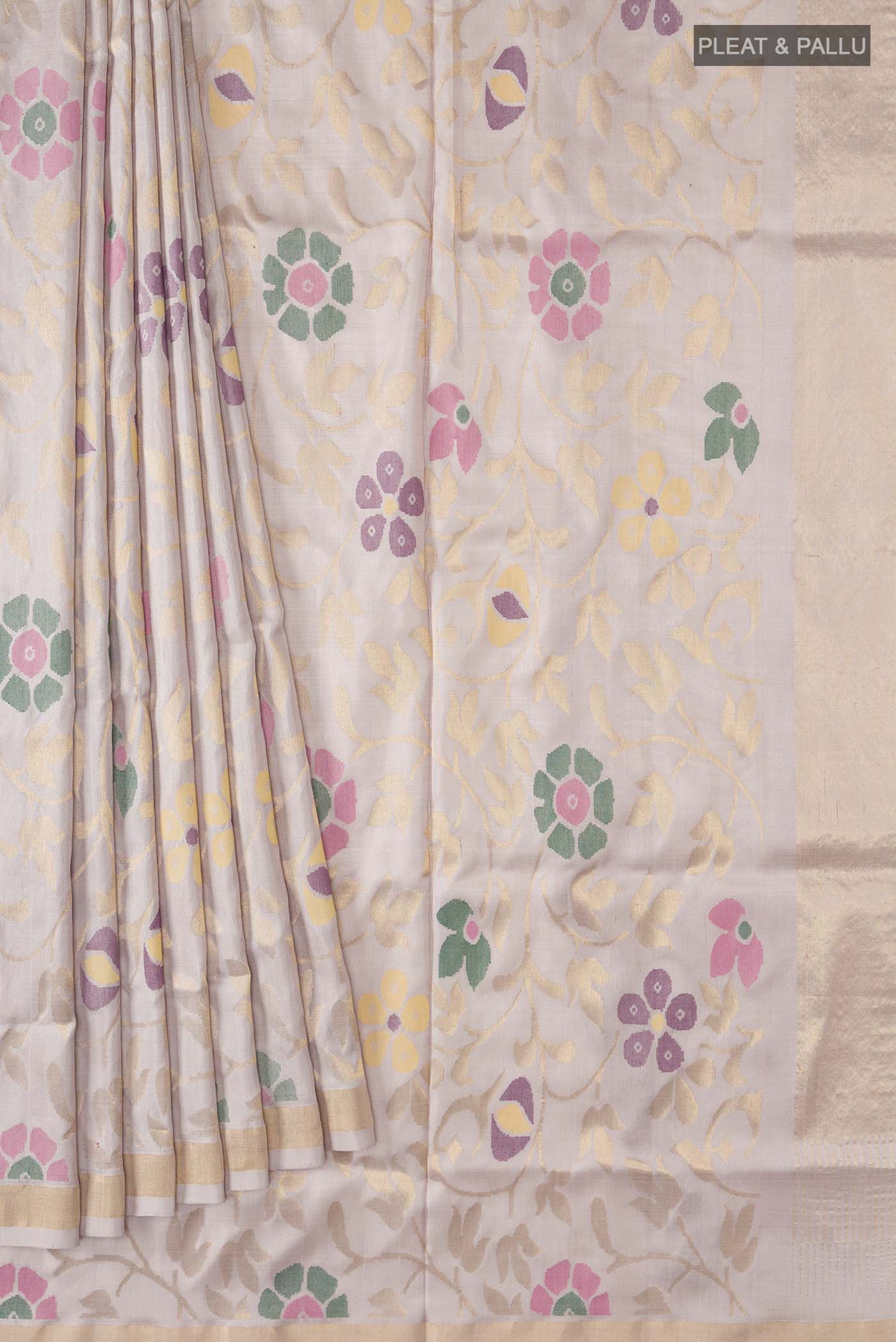 pleats pallu