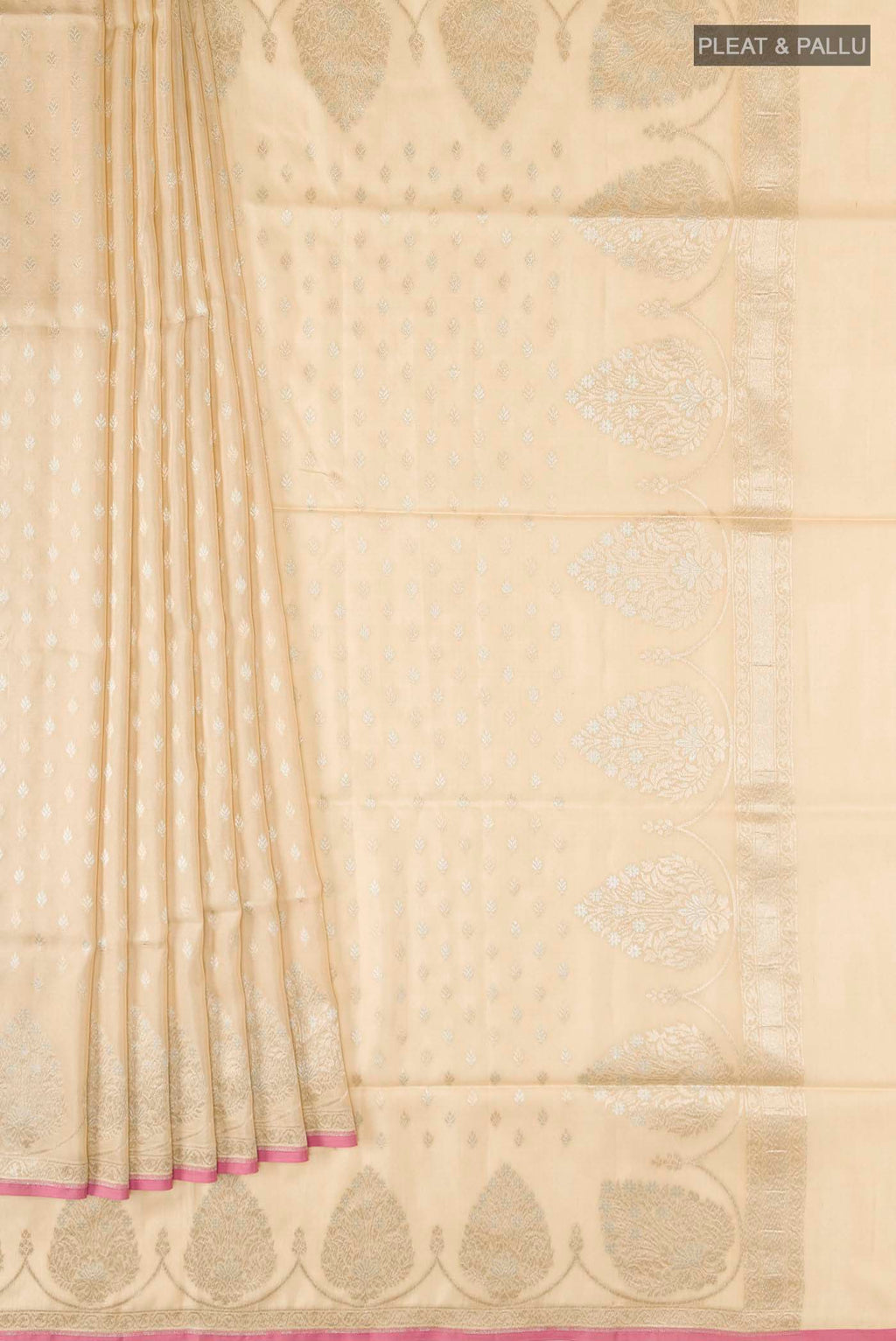 pleats pallu