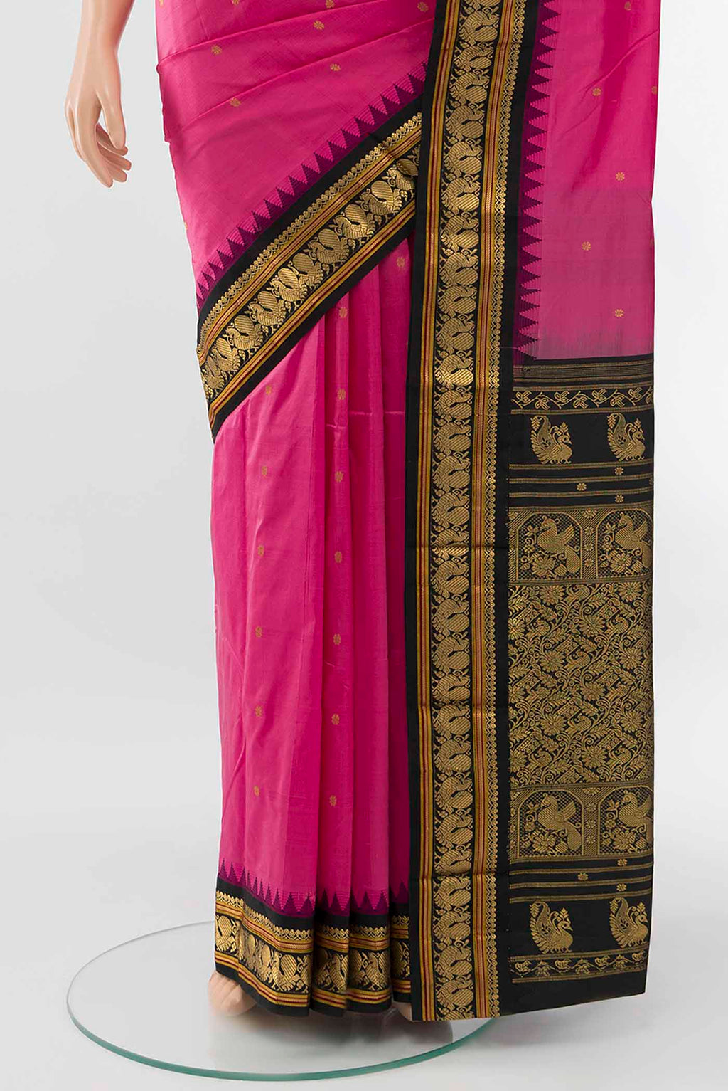 pleats pallu