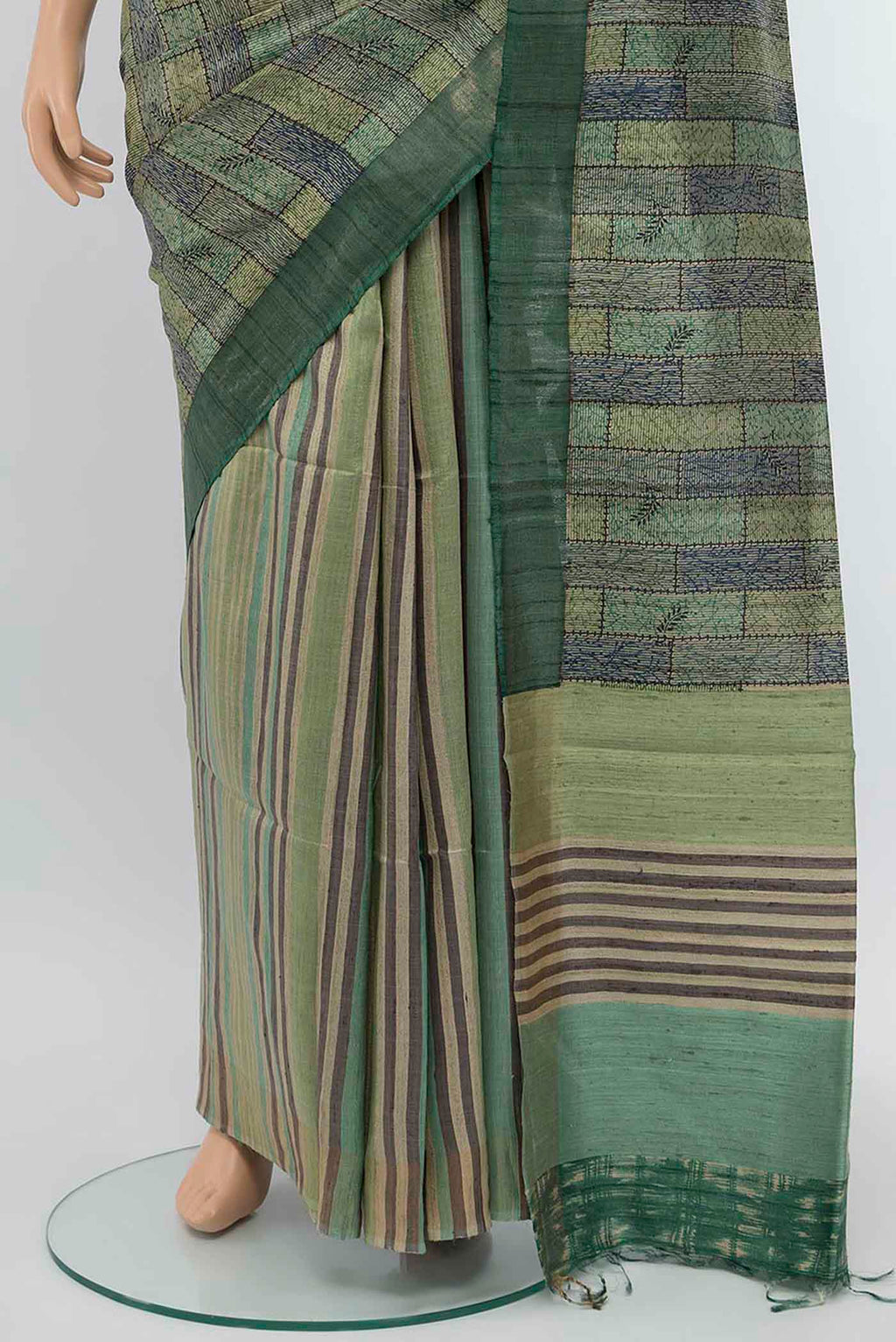 pleats pallu
