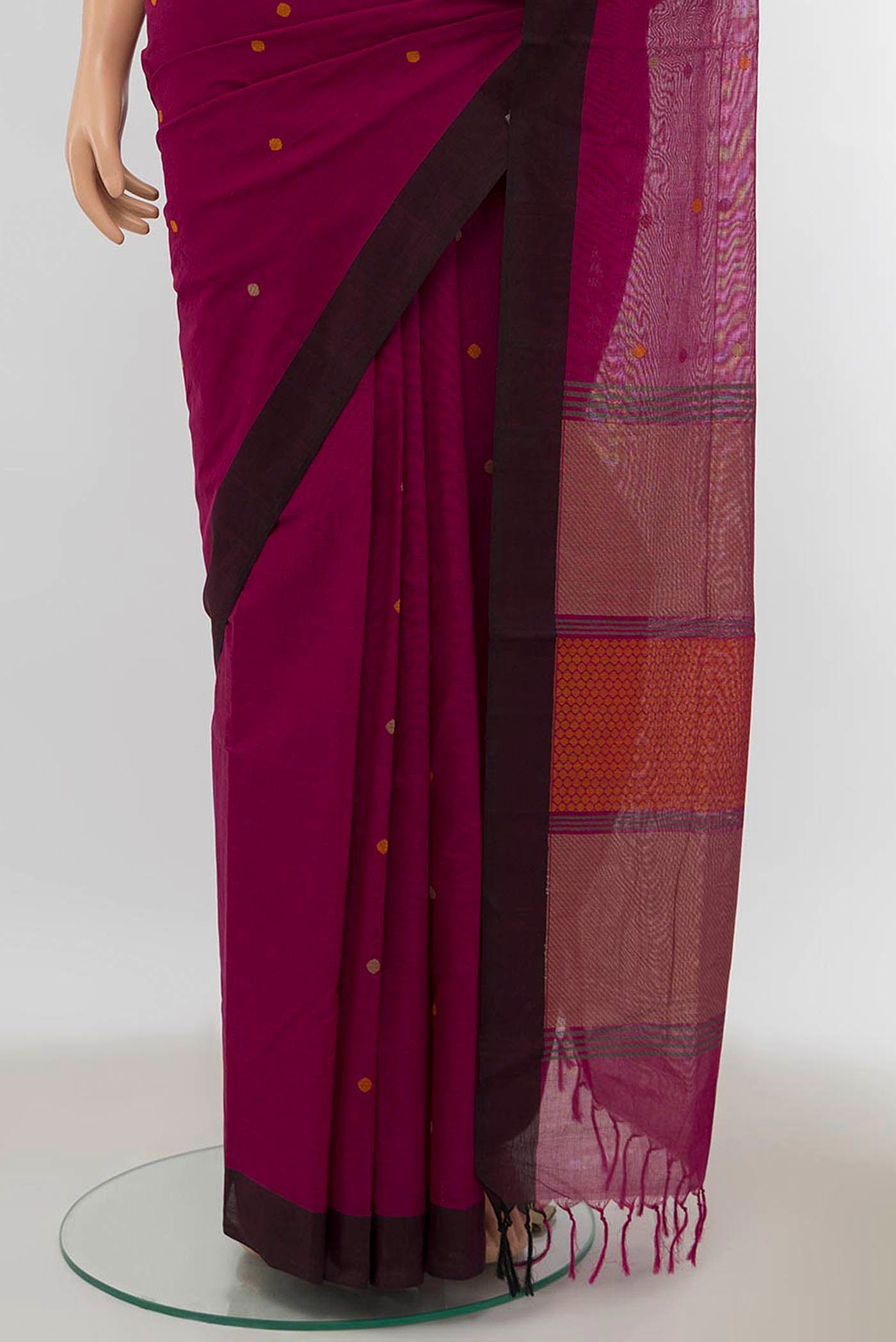 pleats pallu
