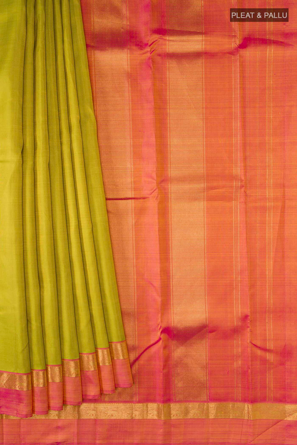 pleats pallu