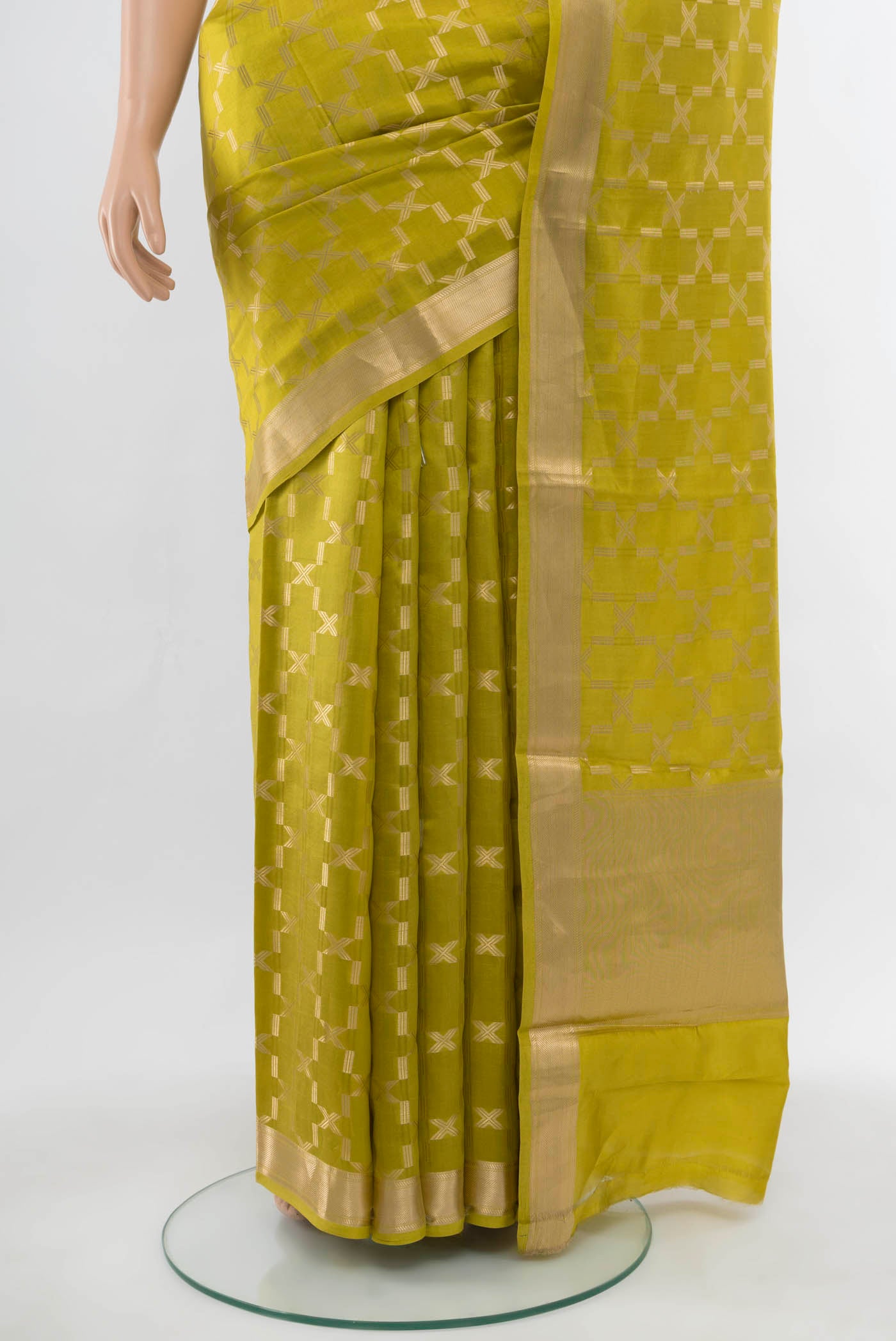 Pleats and pallu of Light Green Banarasi Katan Silk Saree with Zari Butta on the body and Silk Border. 