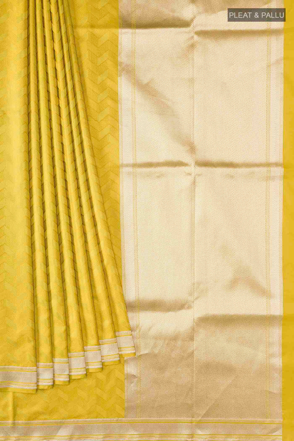pleats pallu