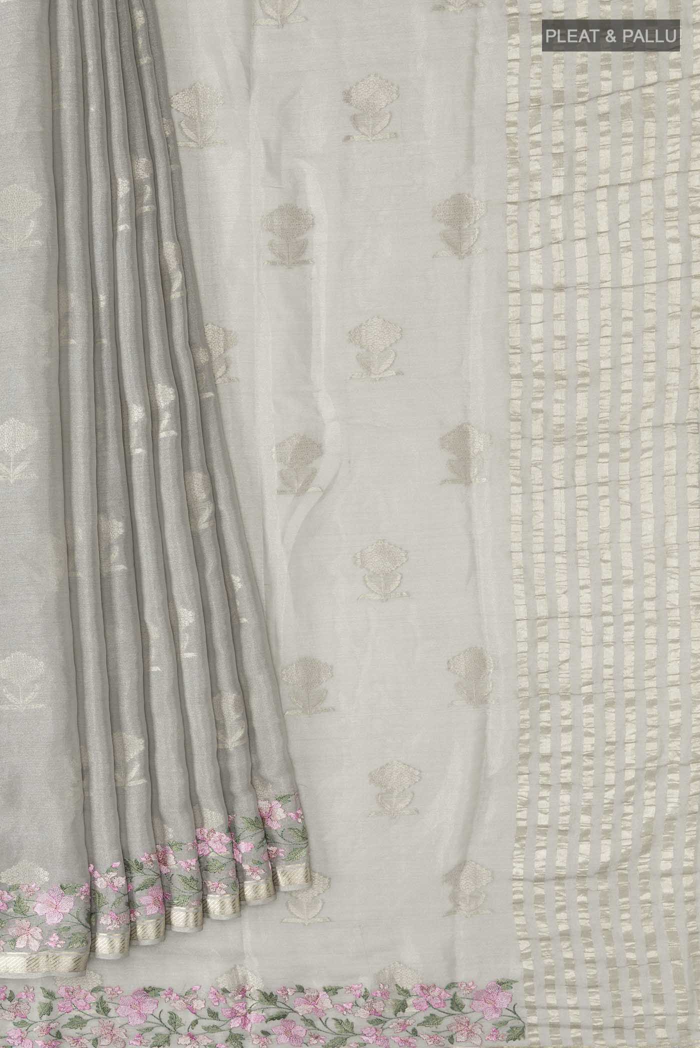 pleats pallu