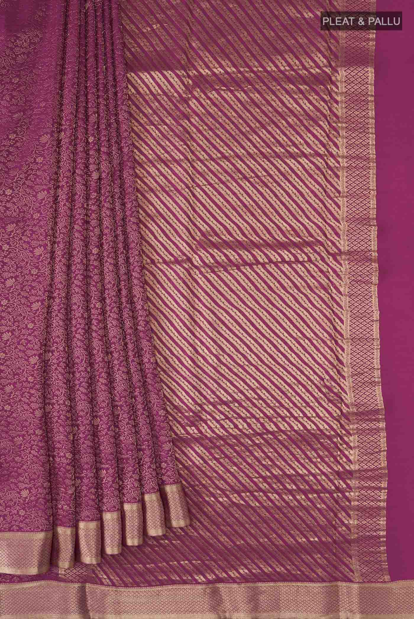 pleats pallu