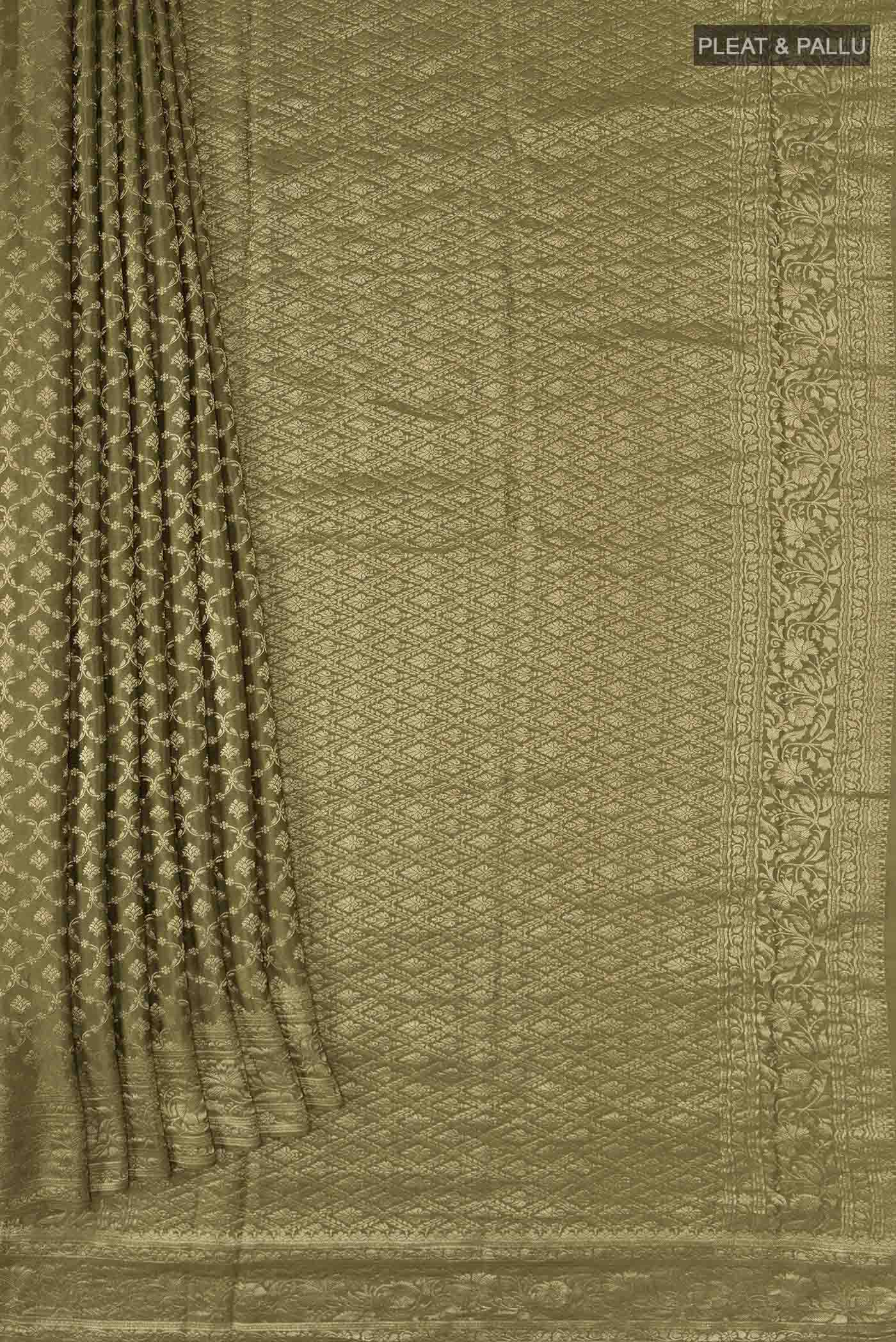 pleats pallu