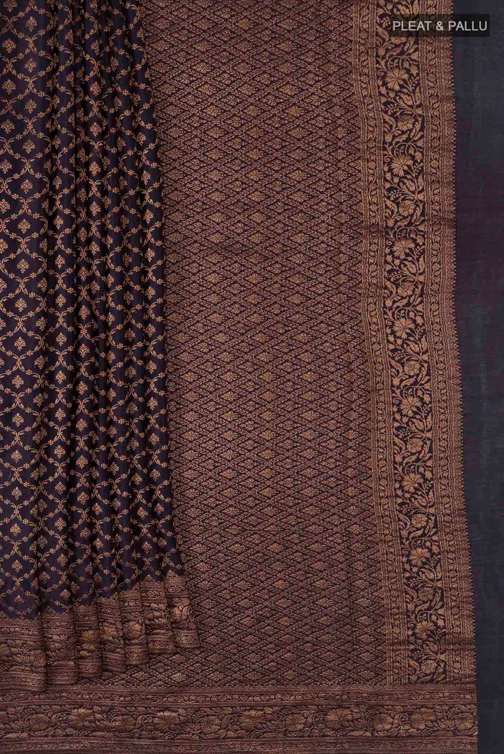 pleats pallu