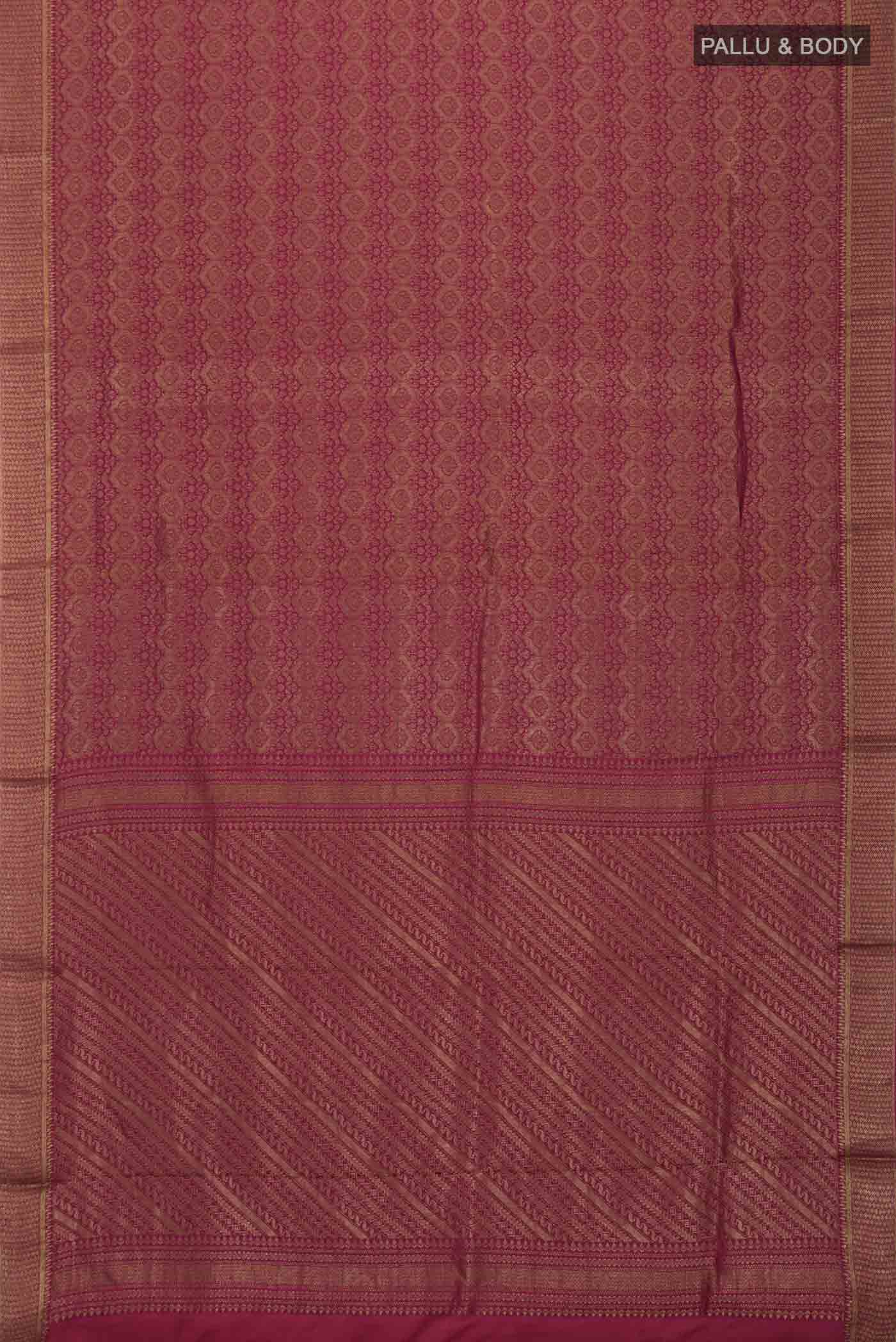 pallu body