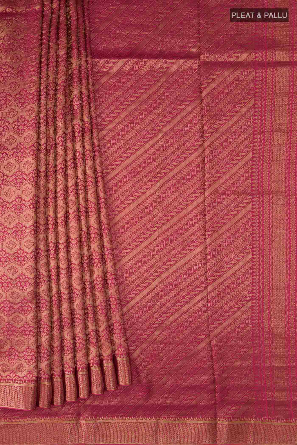 pleats pallu