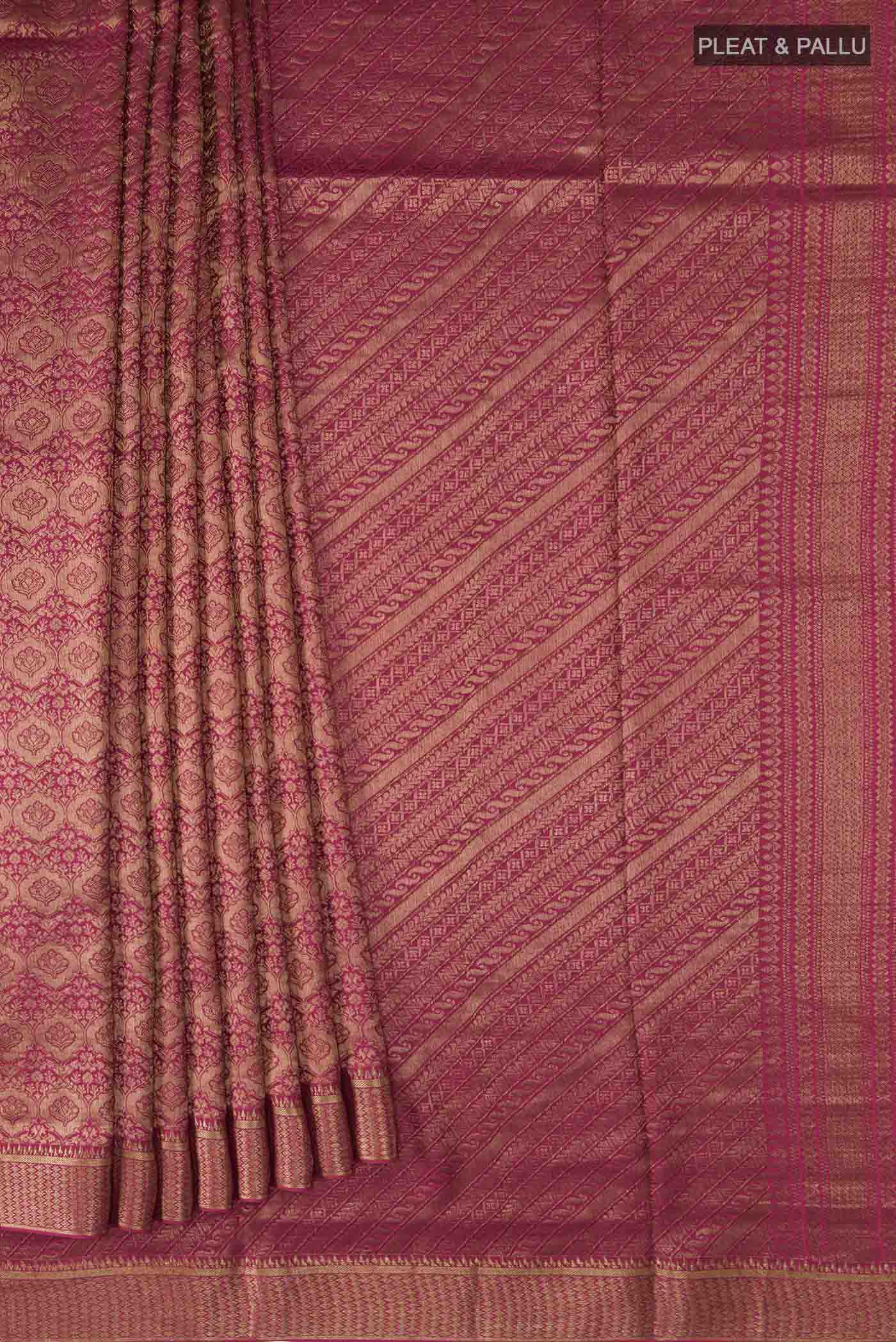 pleats pallu