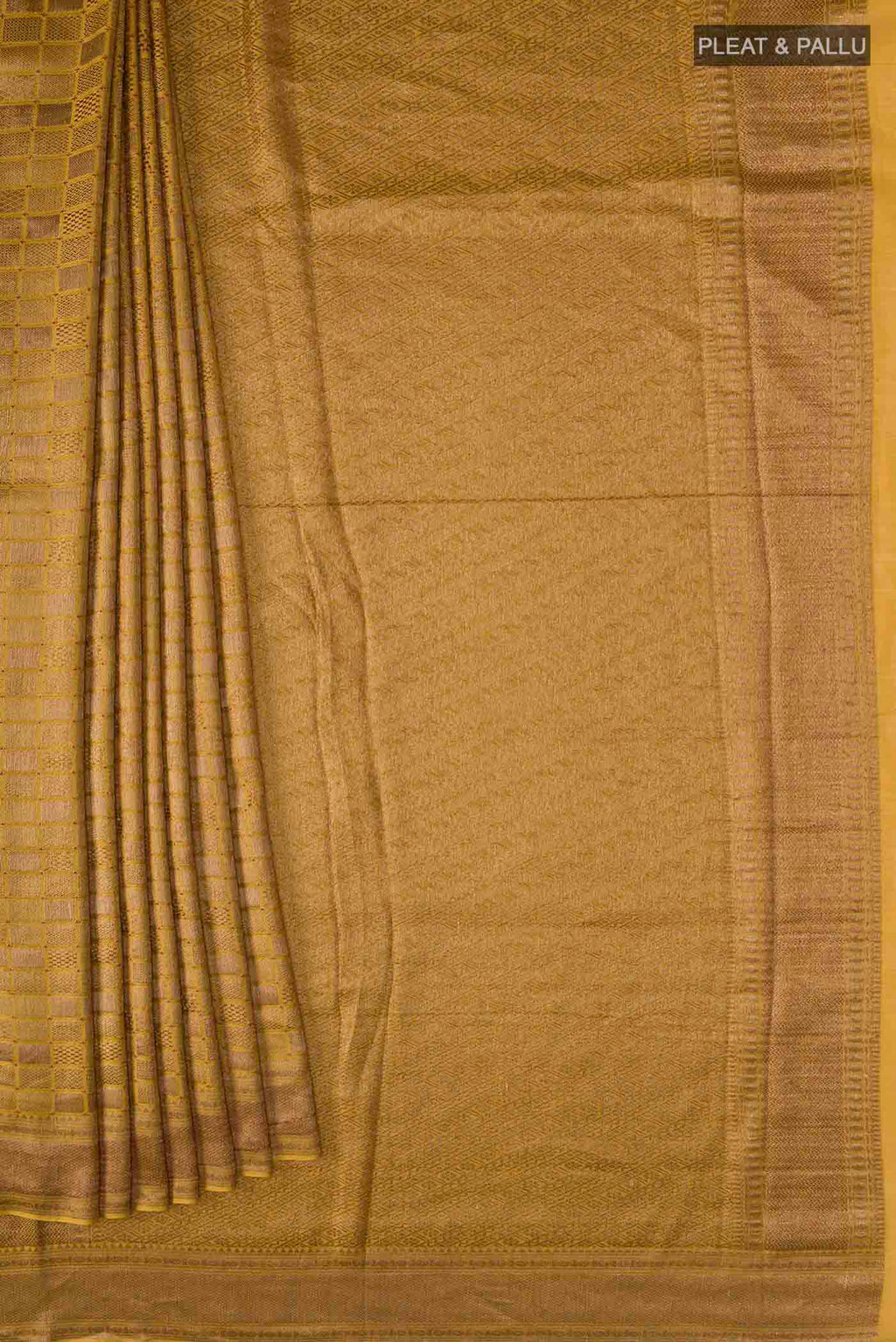 pleats pallu