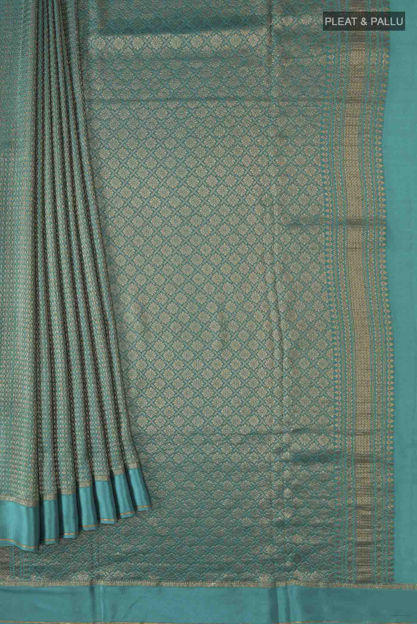 pleats pallu