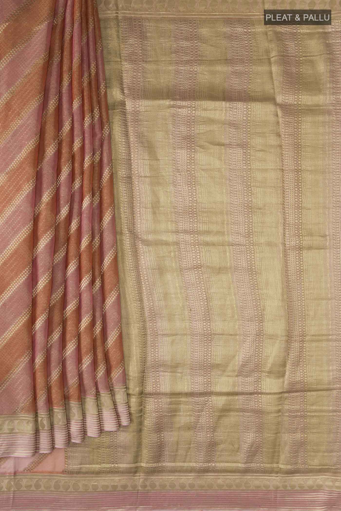 pleats pallu
