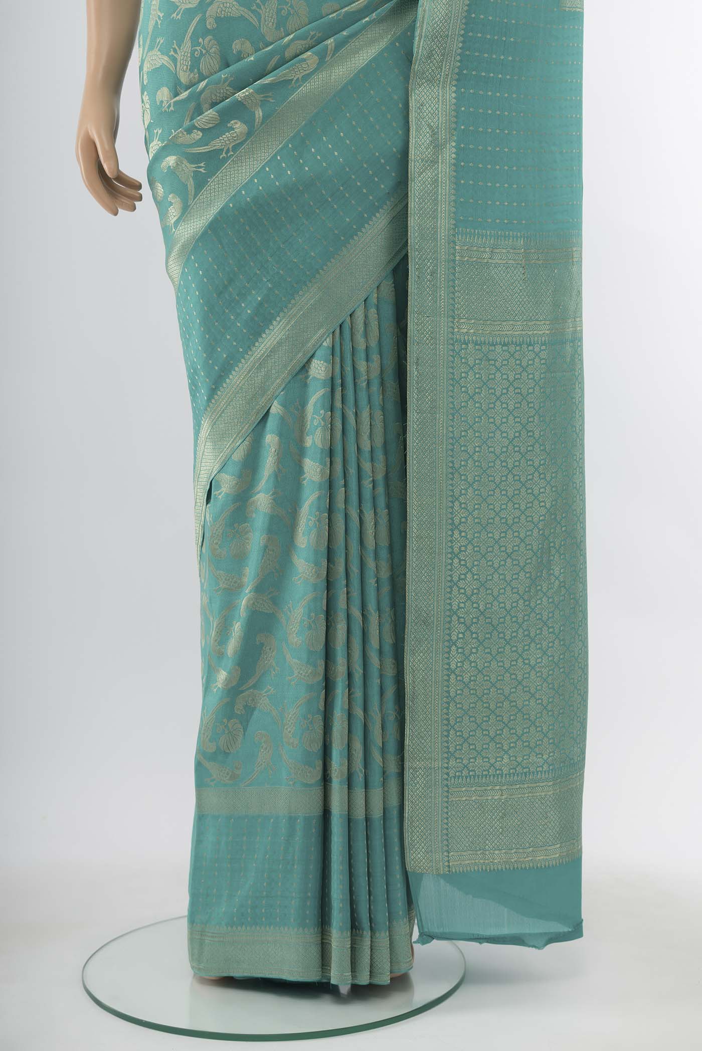 pleats pallu