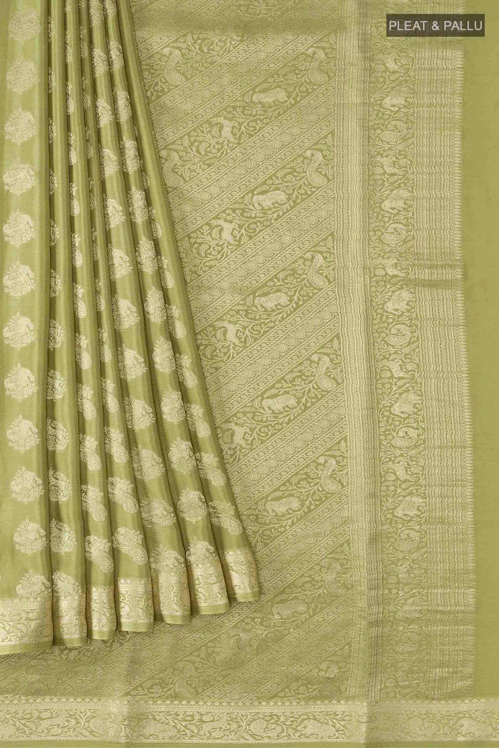 pleats pallu