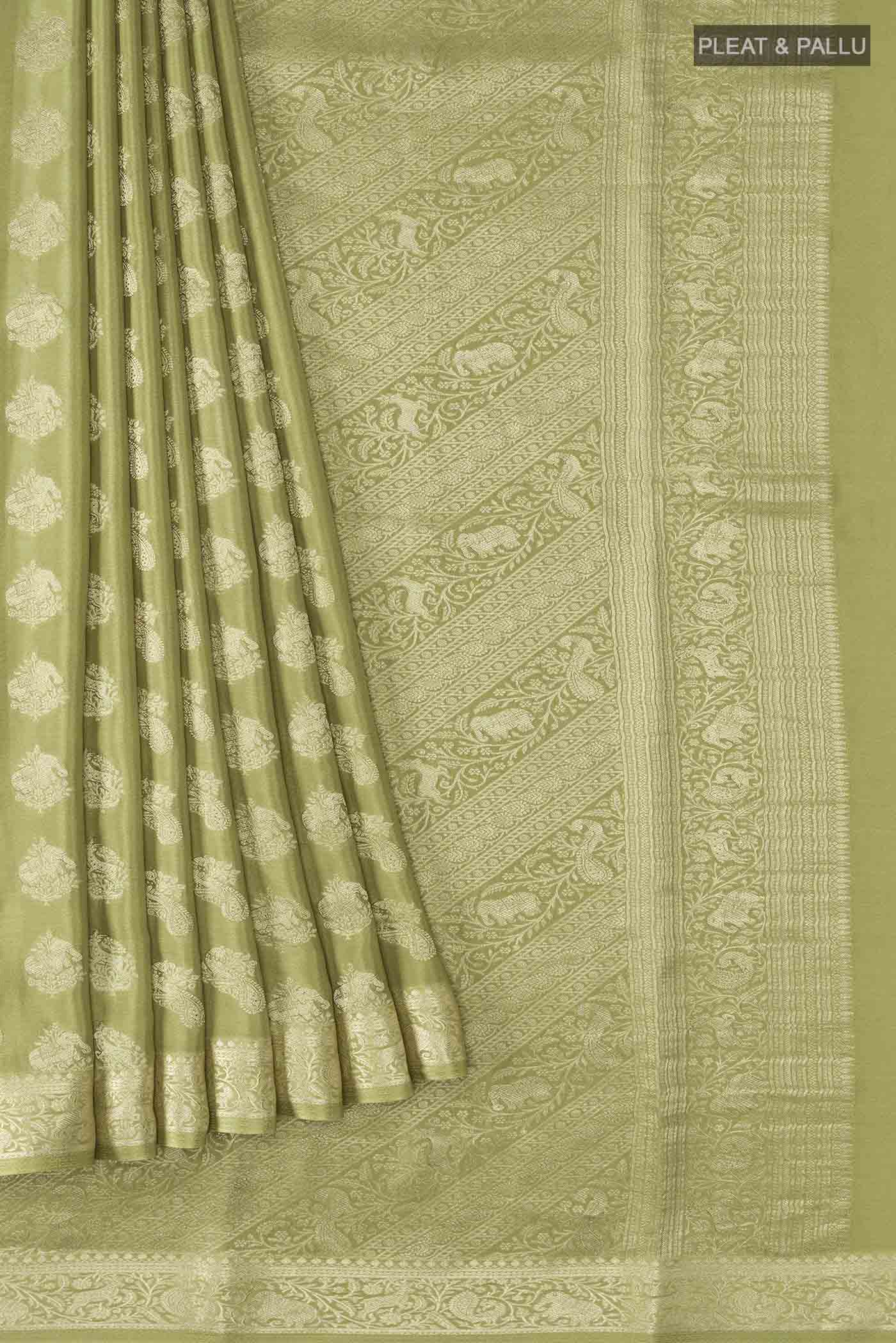 pleats pallu