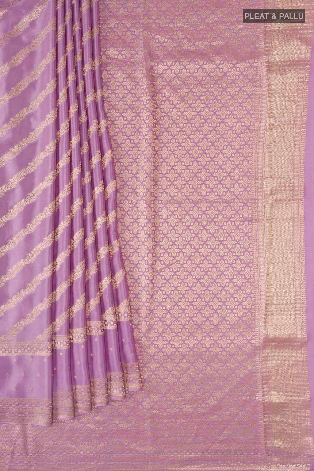 pleats pallu