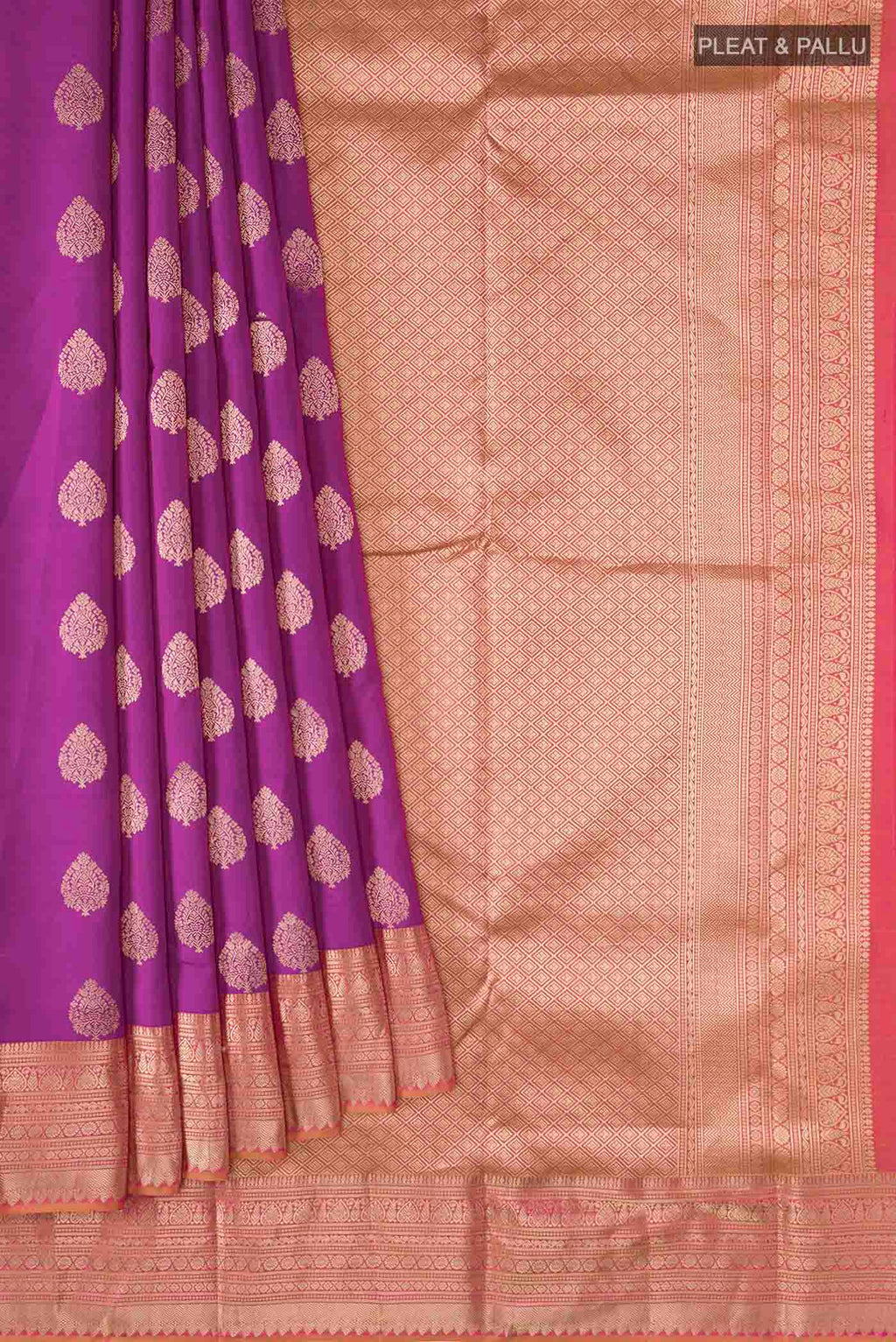 pleats pallu