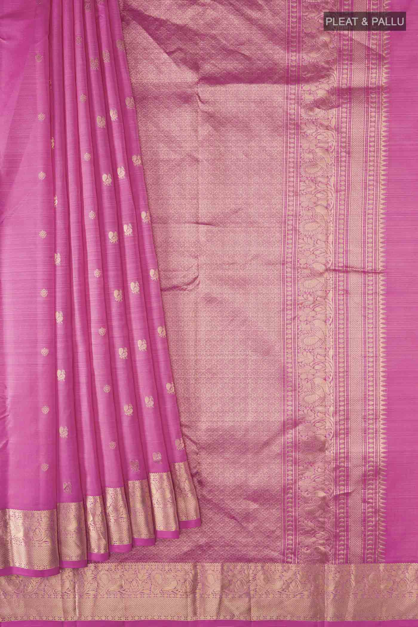 pleats pallu