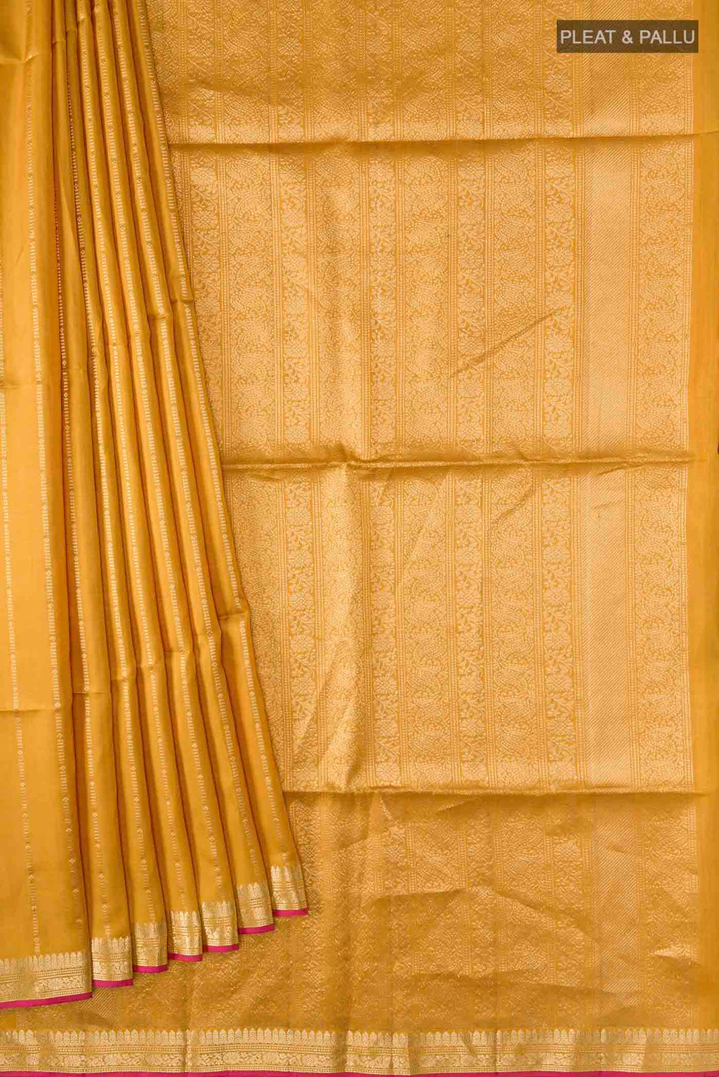 pleats pallu