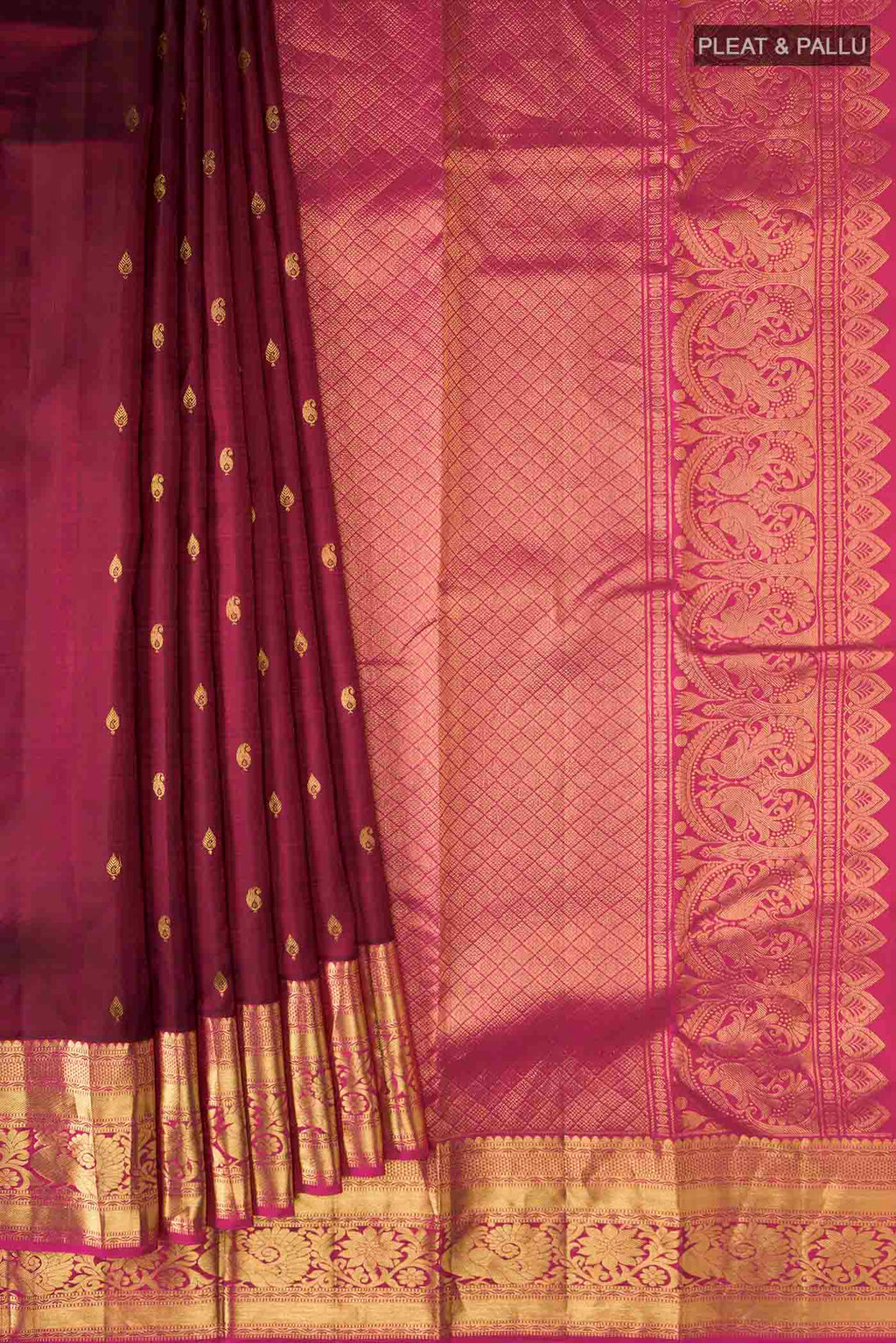 pleats pallu