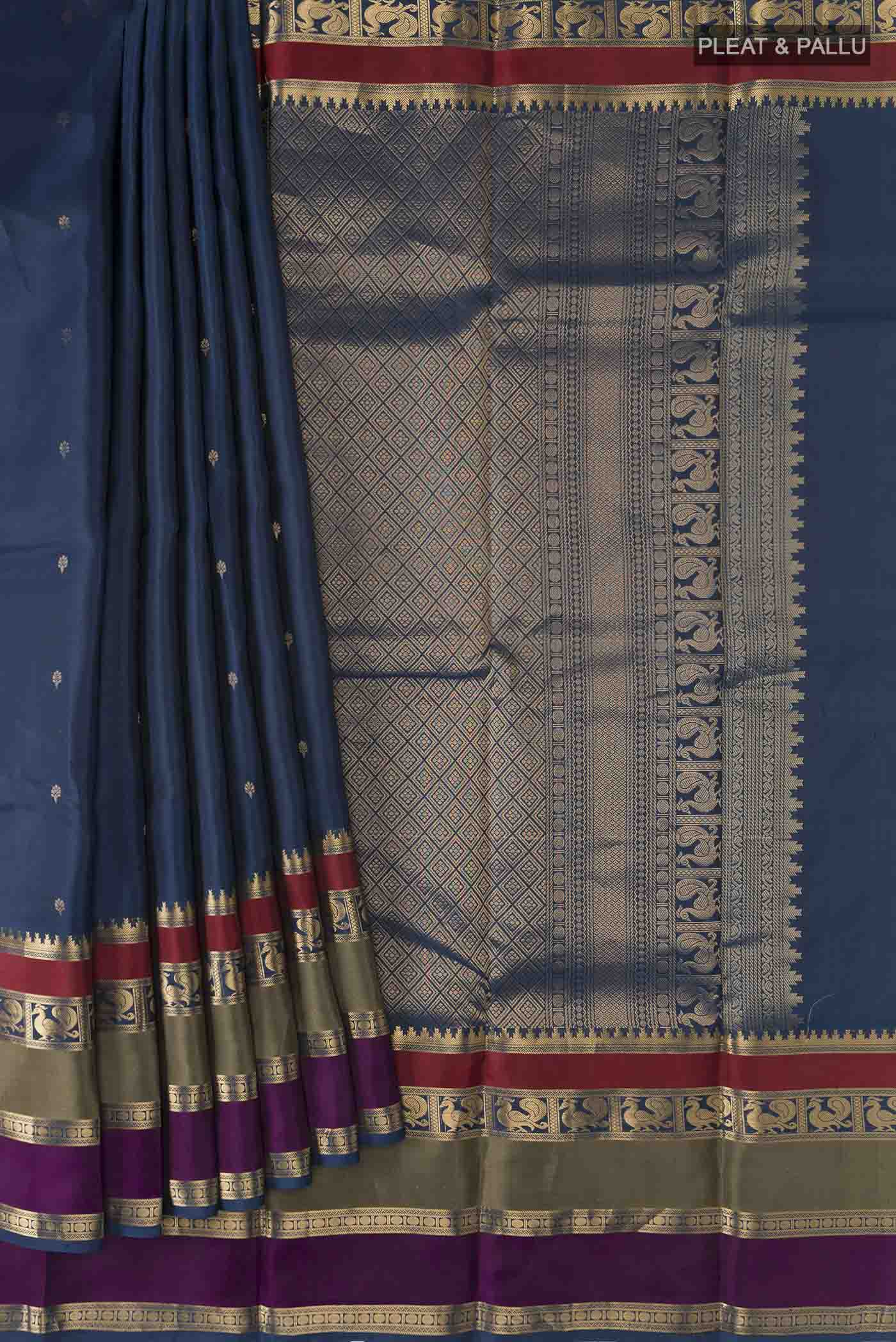 pleats pallu