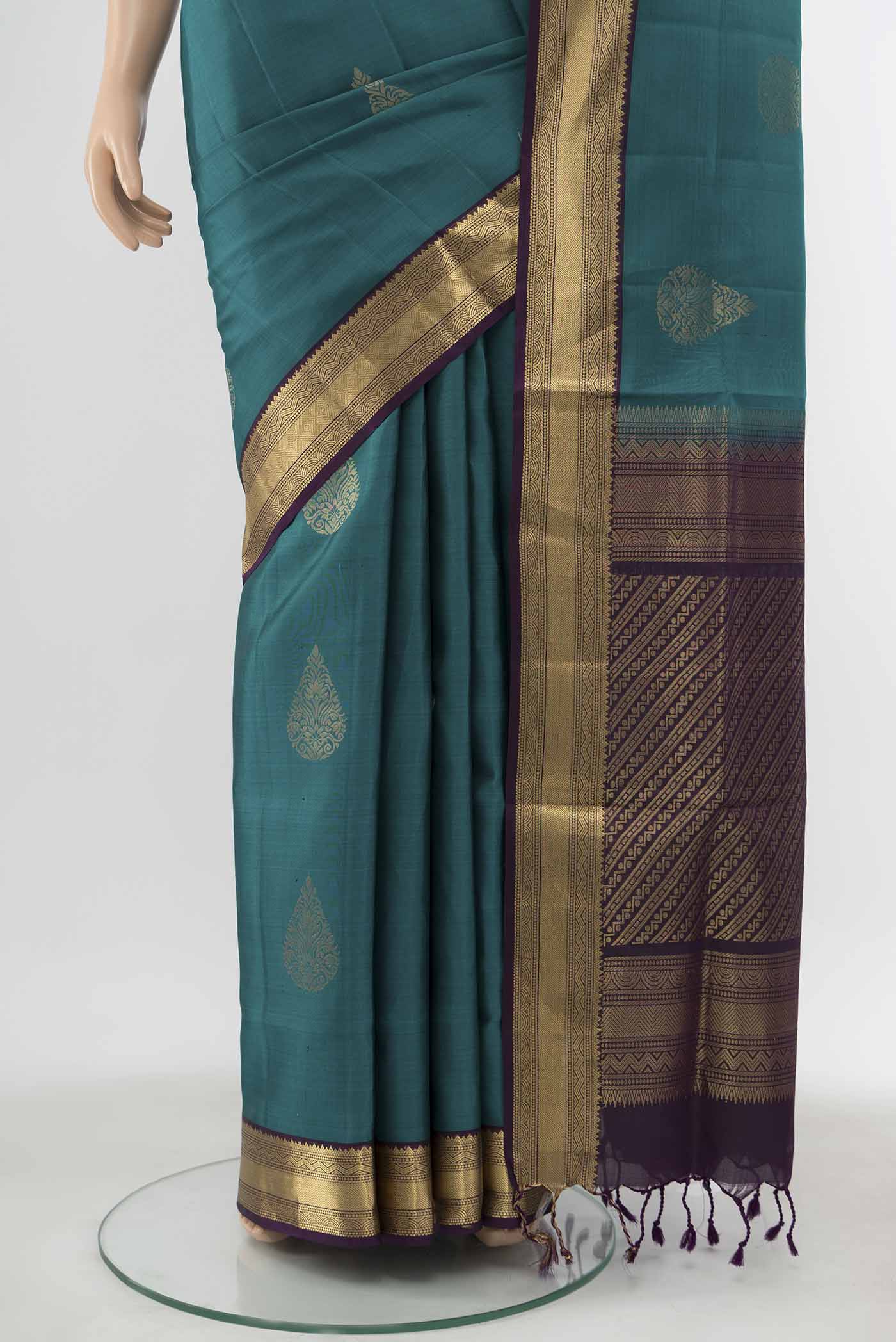 pleats pallu