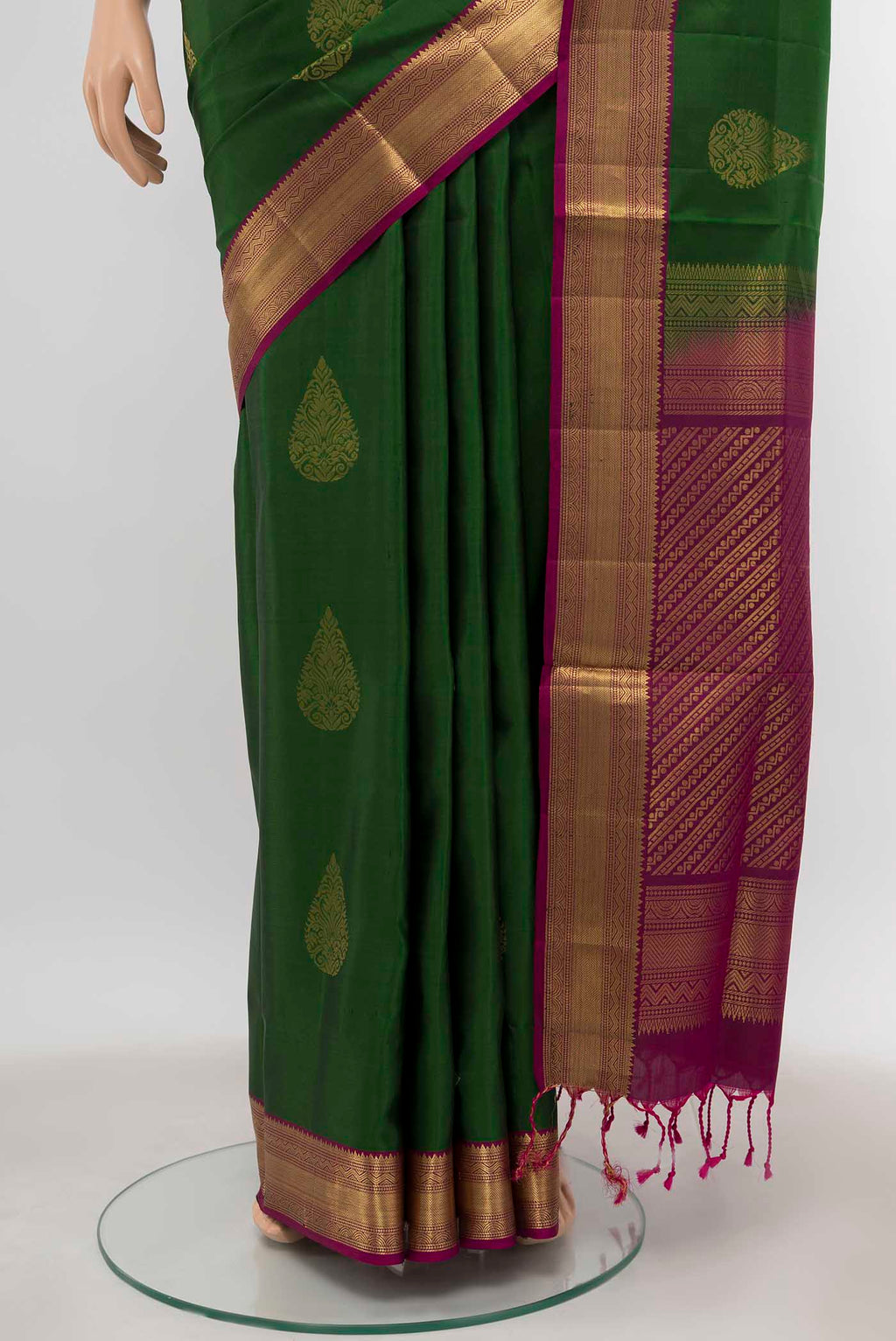 pleats pallu
