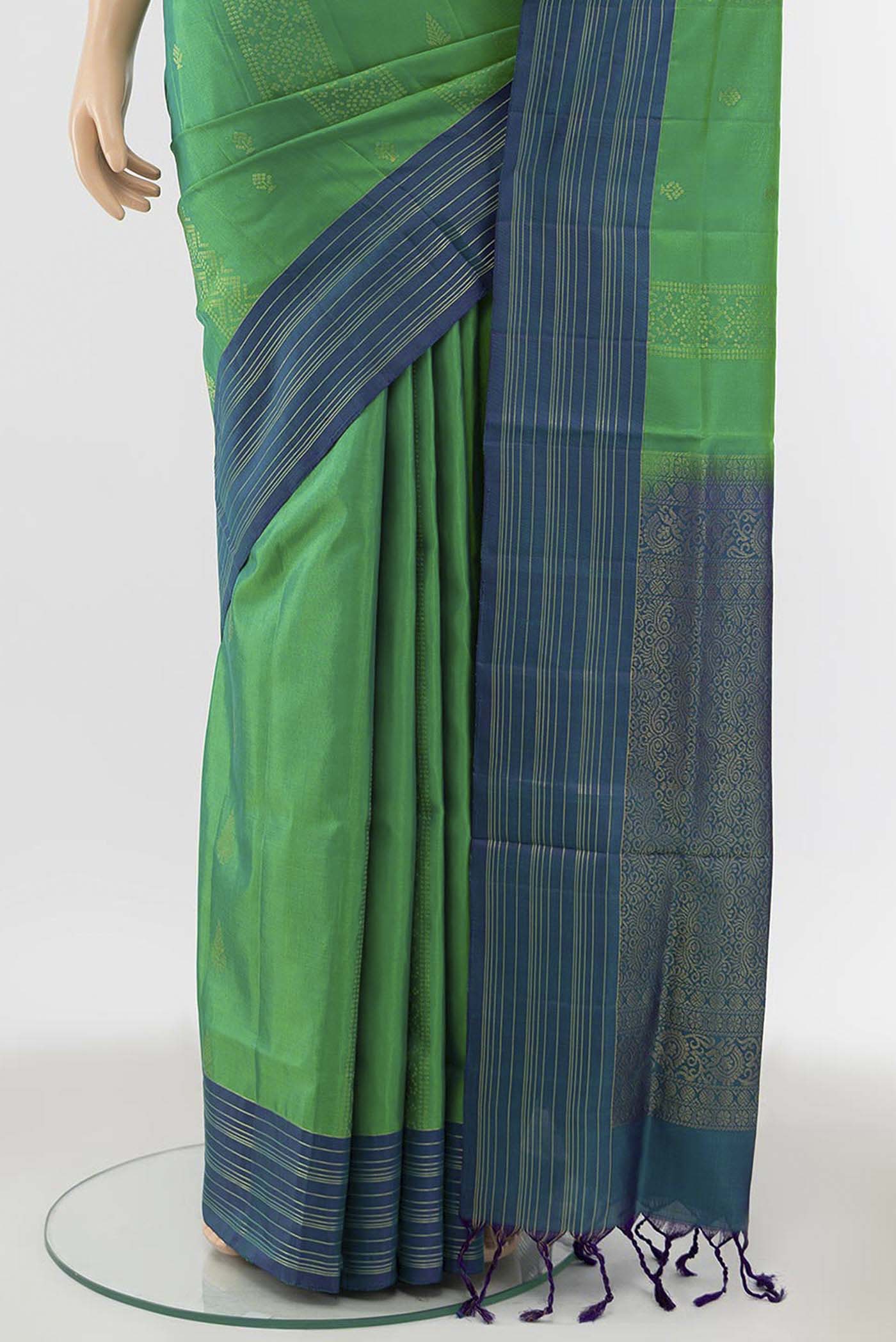 pleats pallu