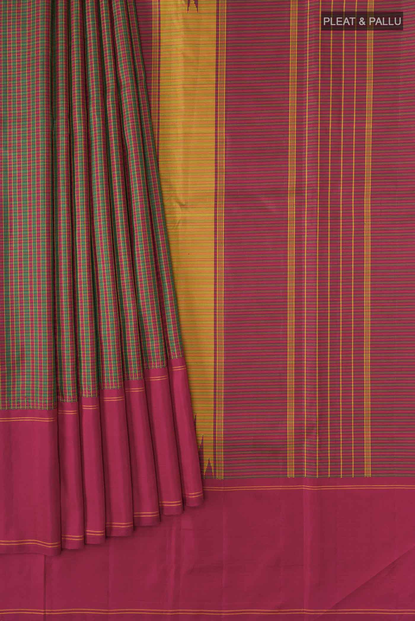 pleats pallu