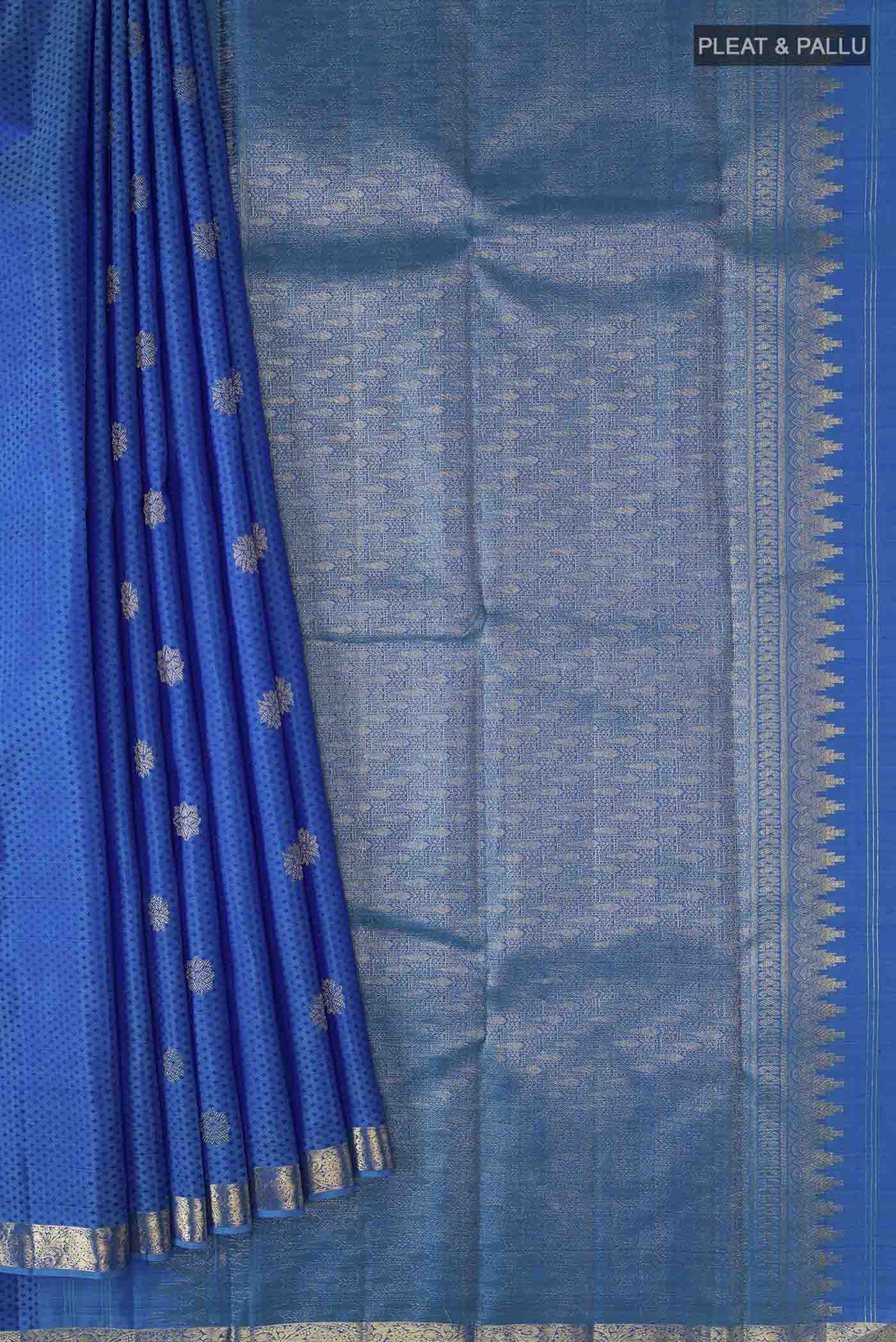 pleats pallu