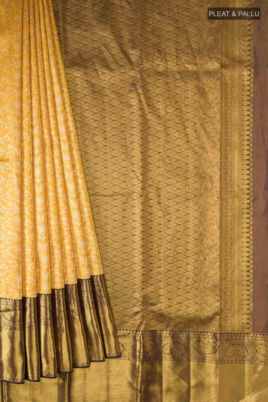 pleats pallu