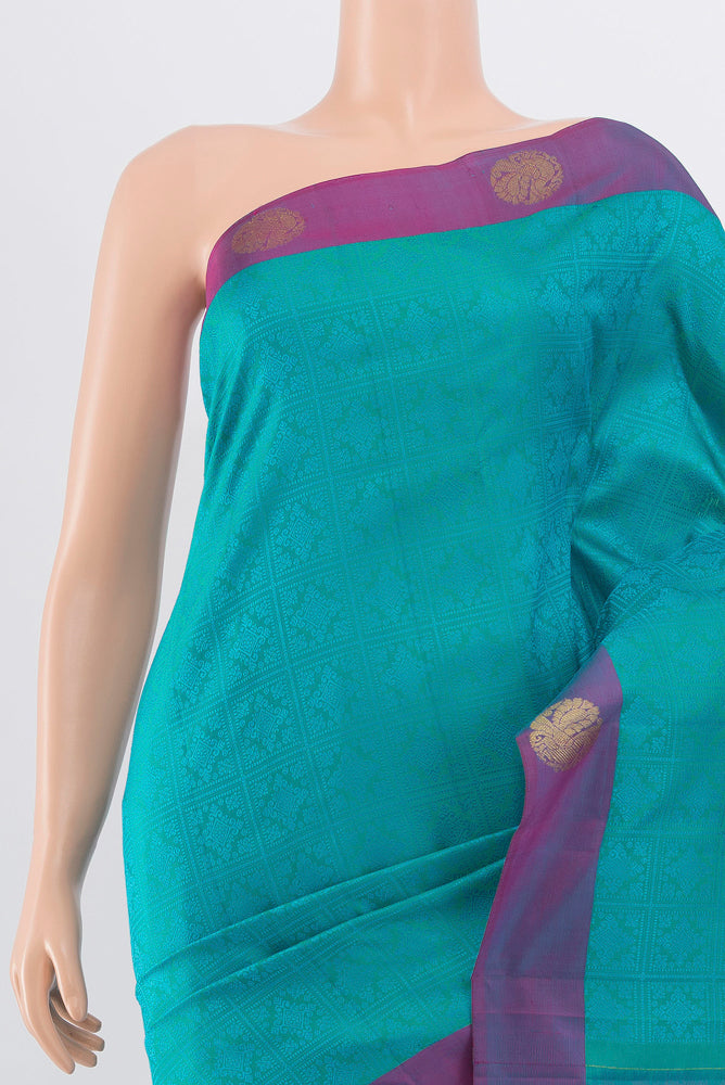 Border image of Pure Silk Pure Zari Light Blue Kanjivaram Saree with Zari Butta on the body and Silk Border. 