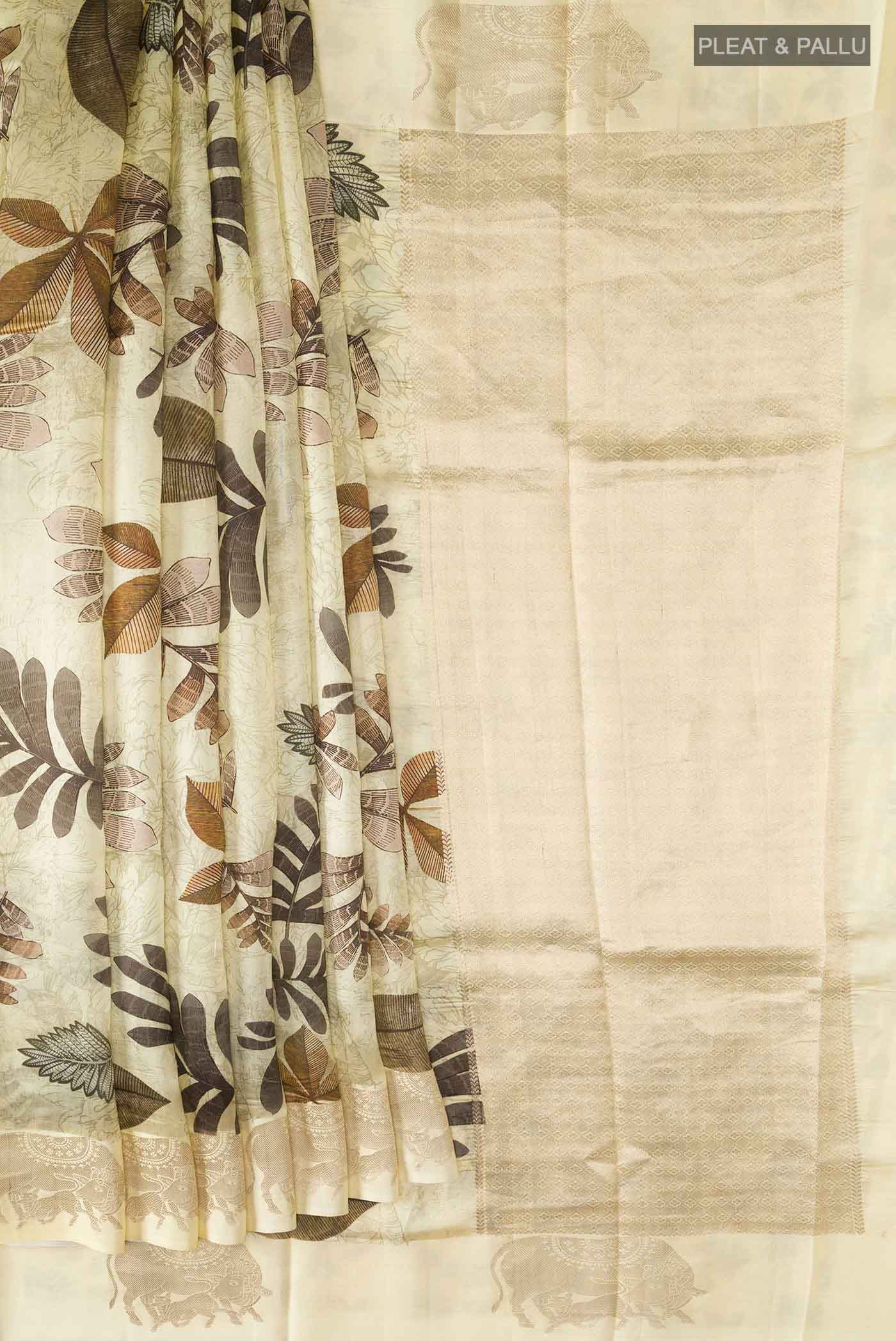 pleats pallu