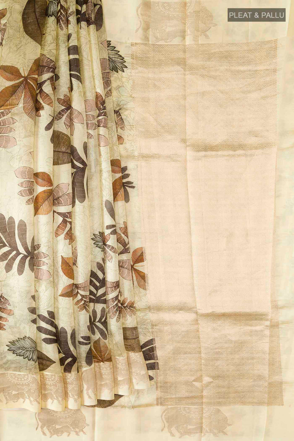 pleats pallu