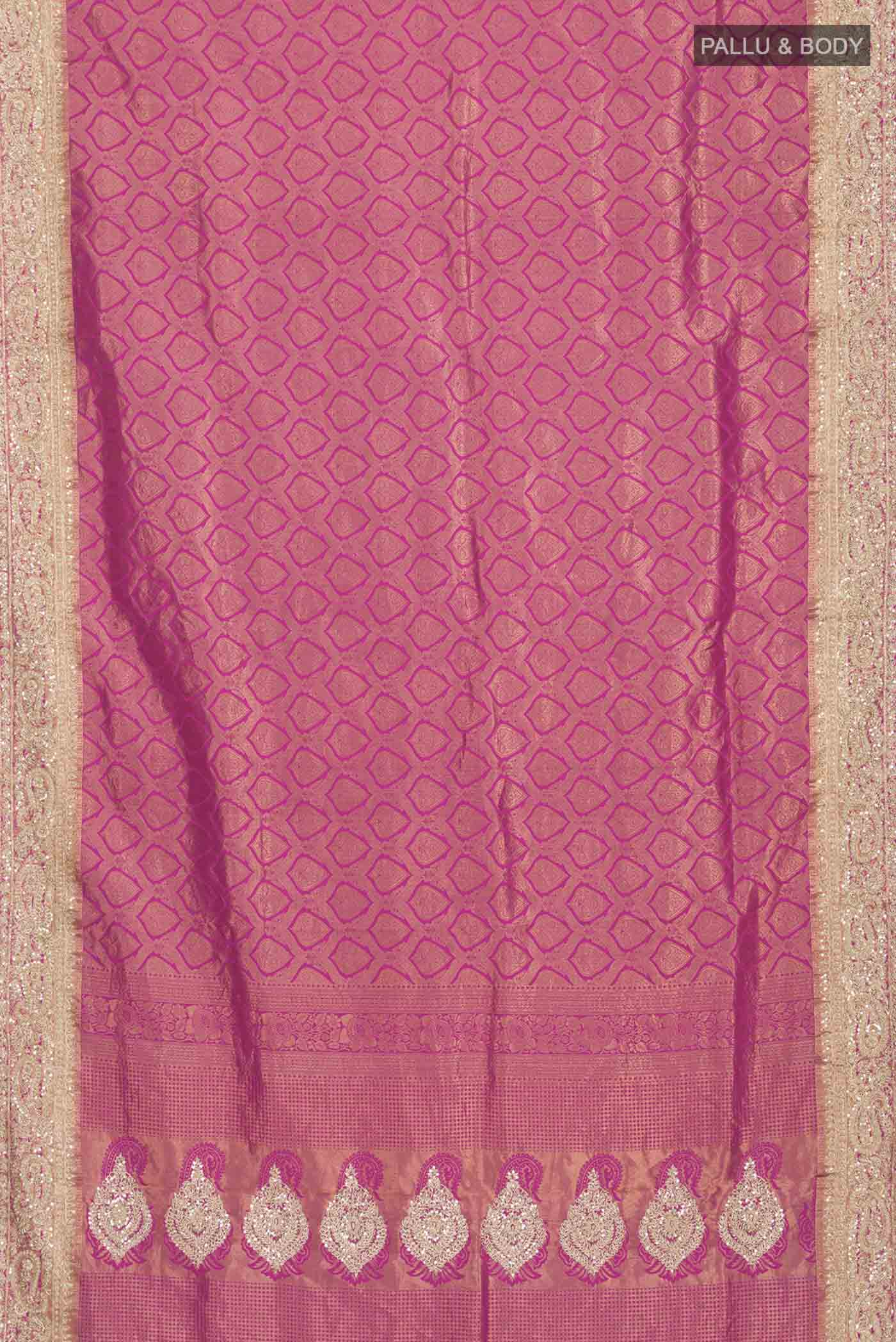 pallu body