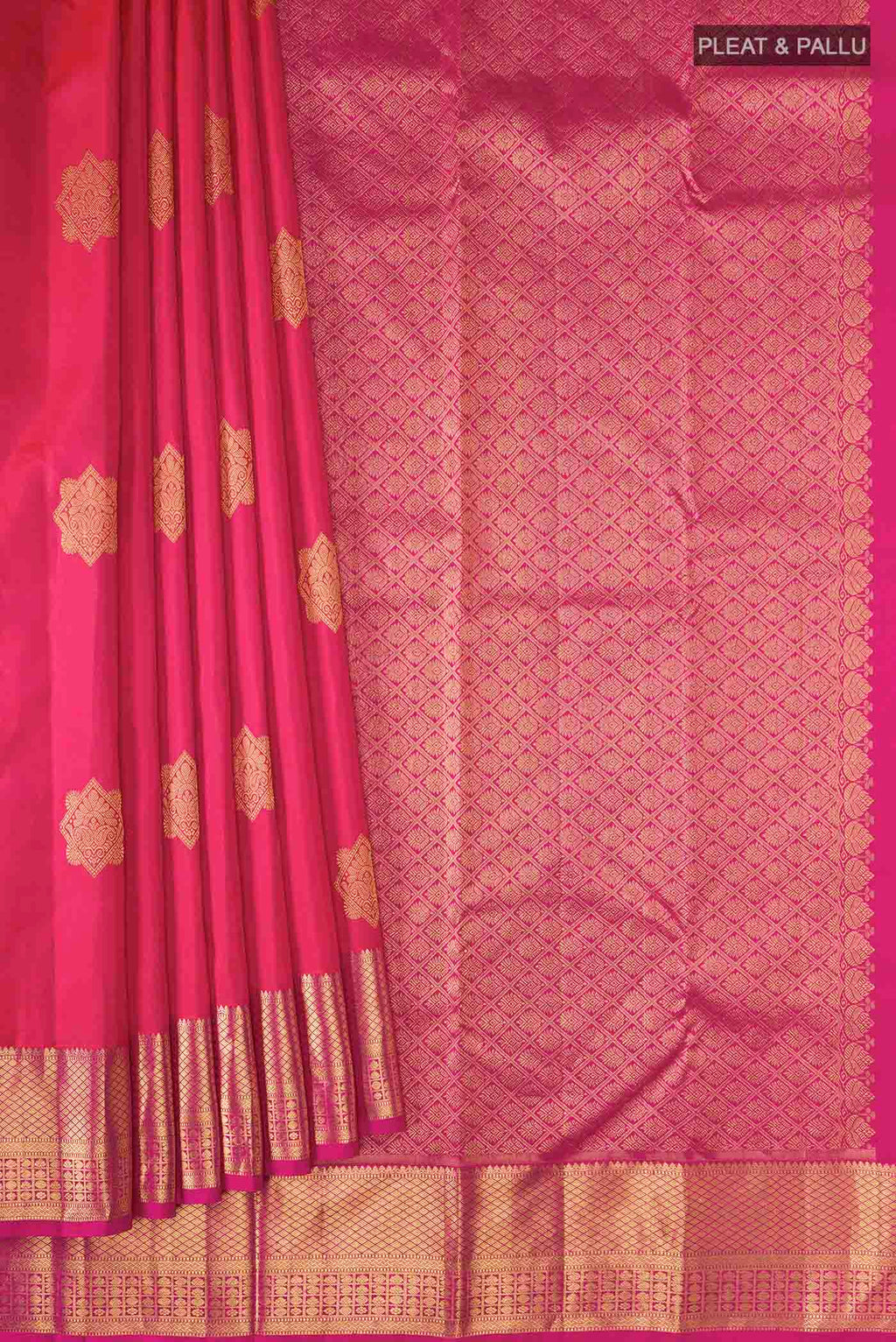 pleats pallu