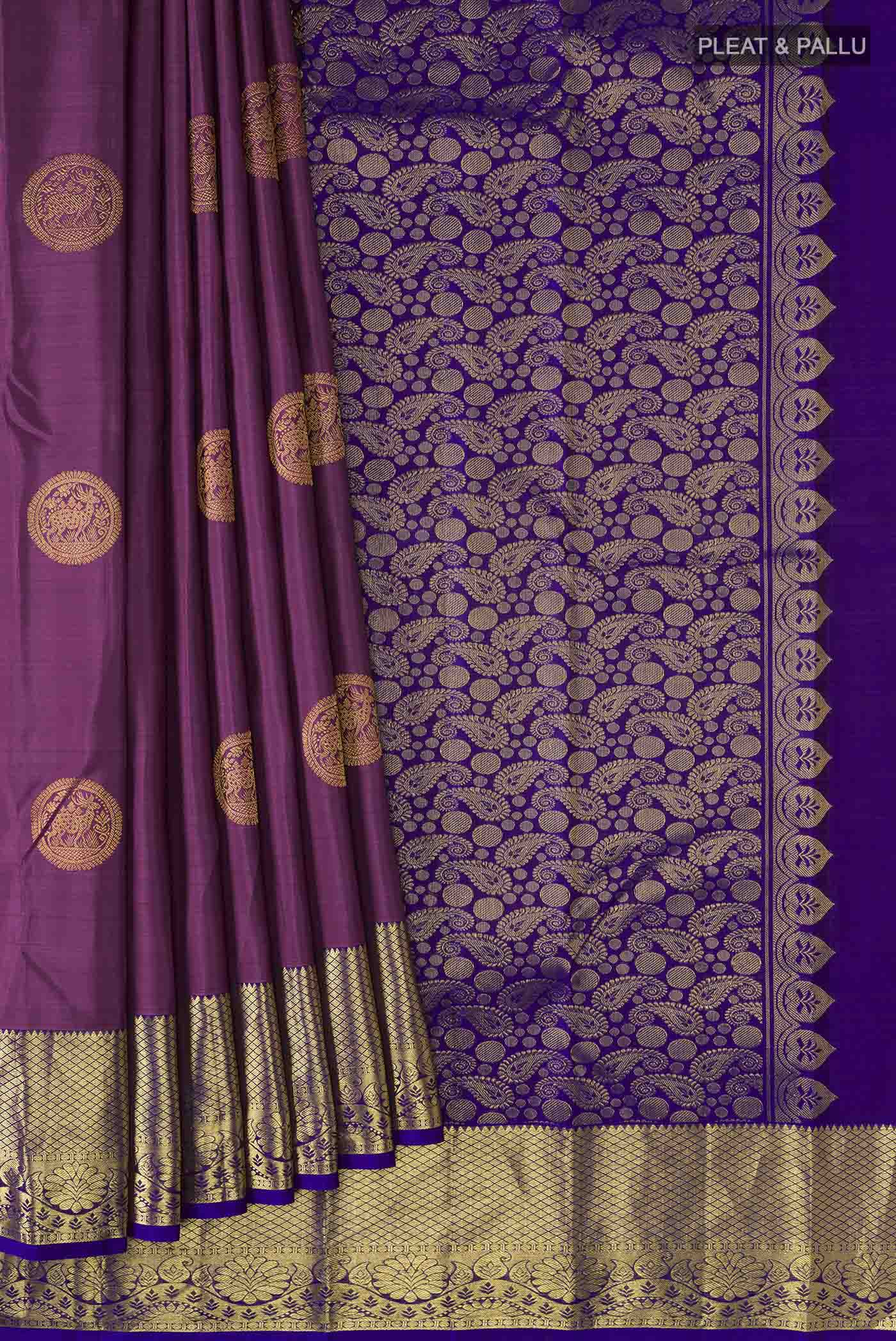 pleats pallu