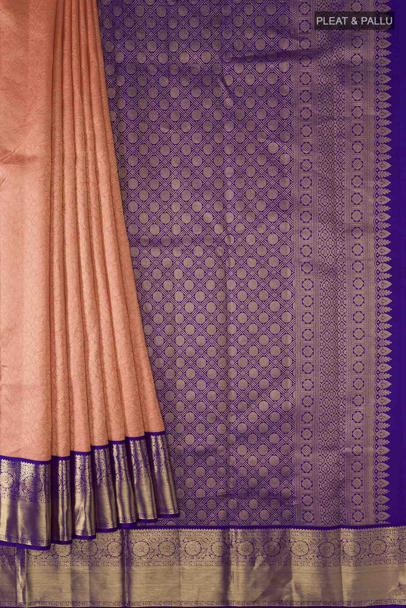 pleats pallu