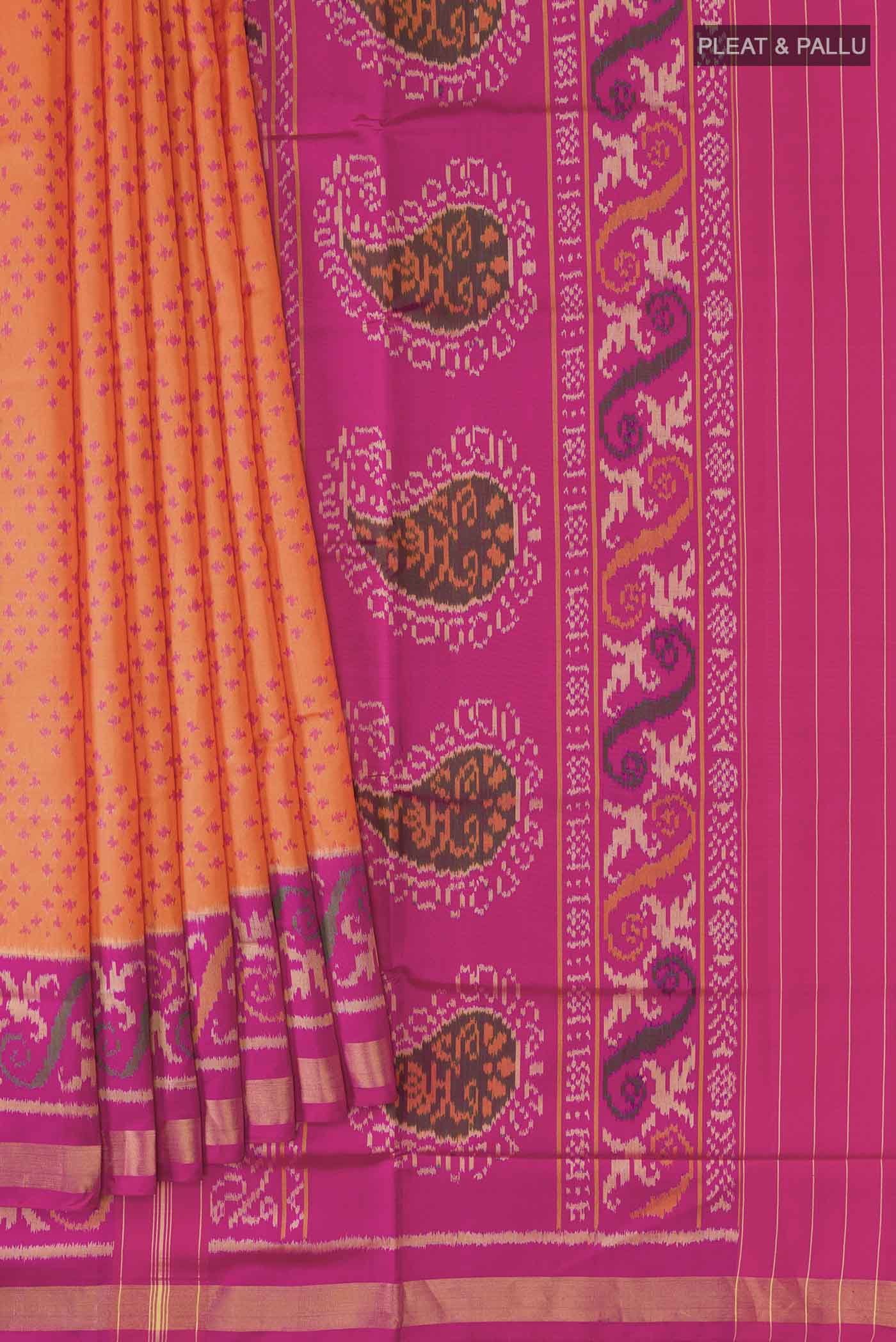 pleats pallu