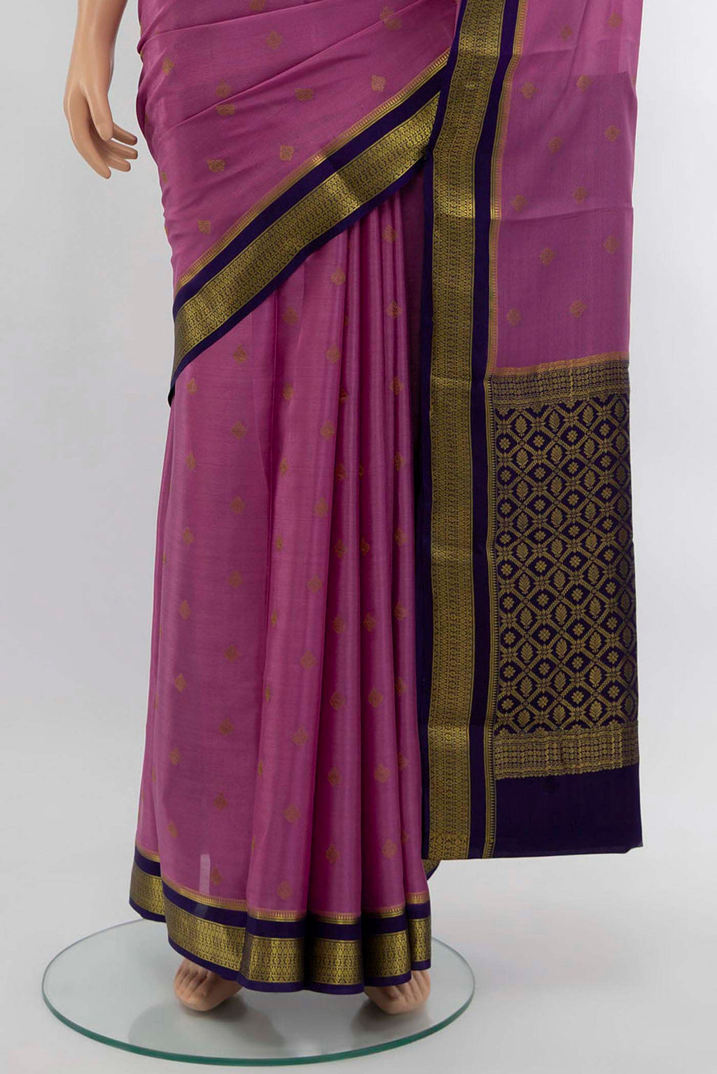 pleats pallu