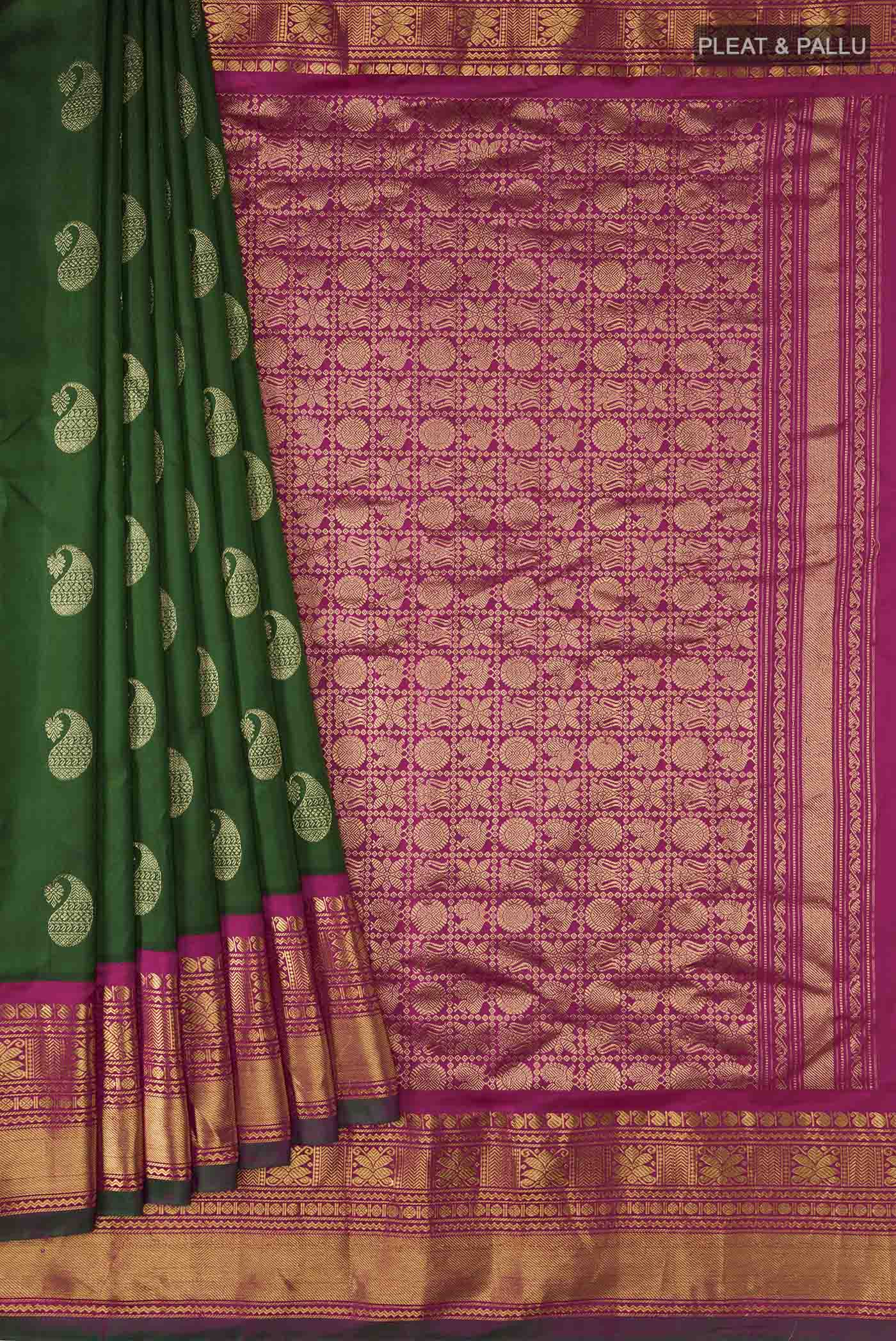 pleats pallu
