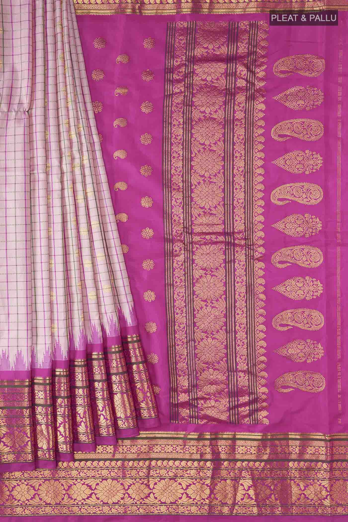 pleats pallu