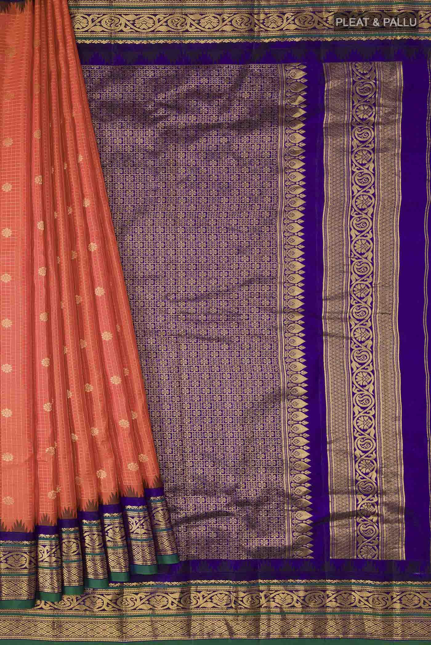 pleats pallu