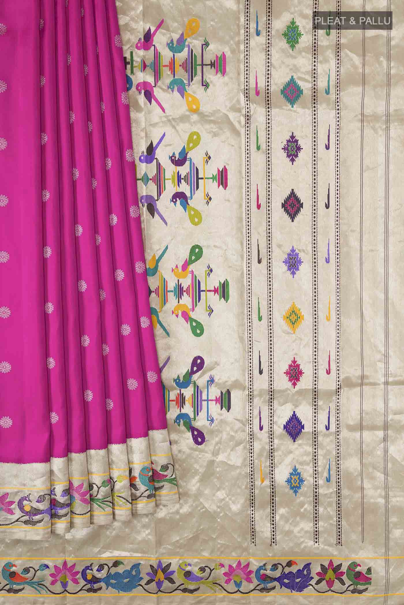 pleats pallu