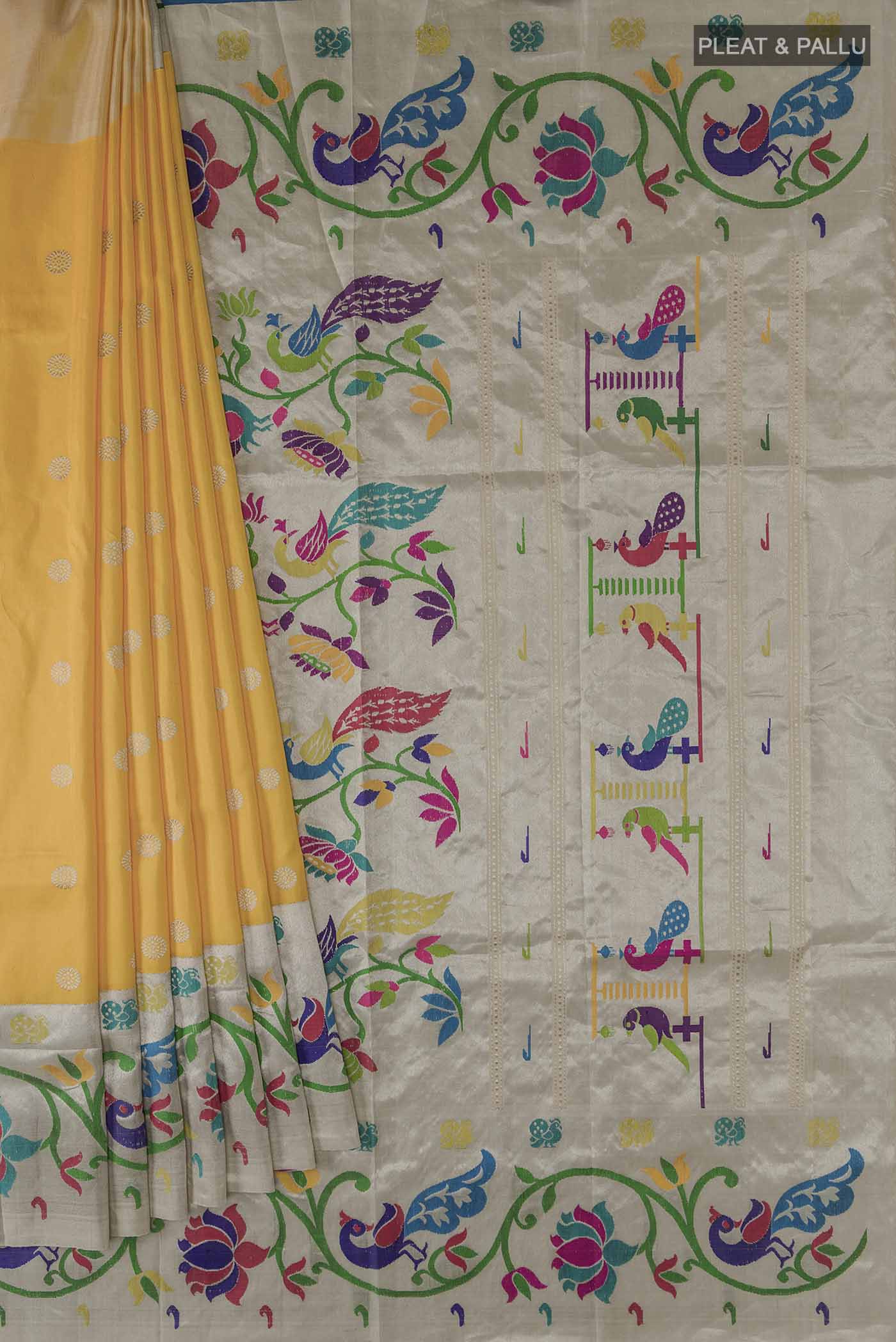 pleats pallu