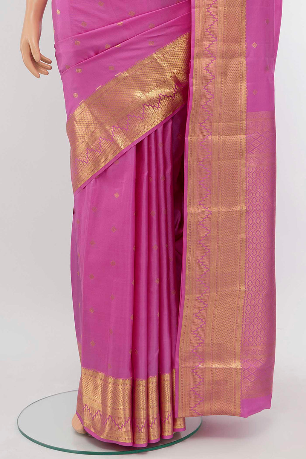 pleats pallu